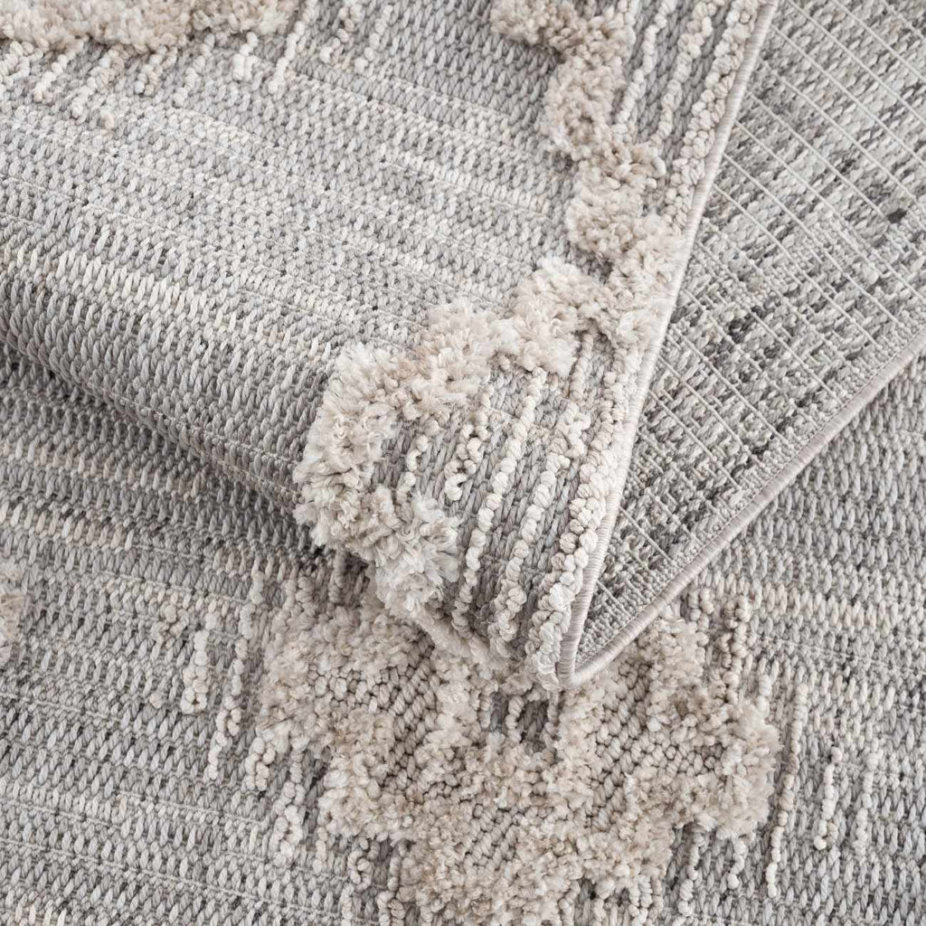 Ampusungan Area Rug