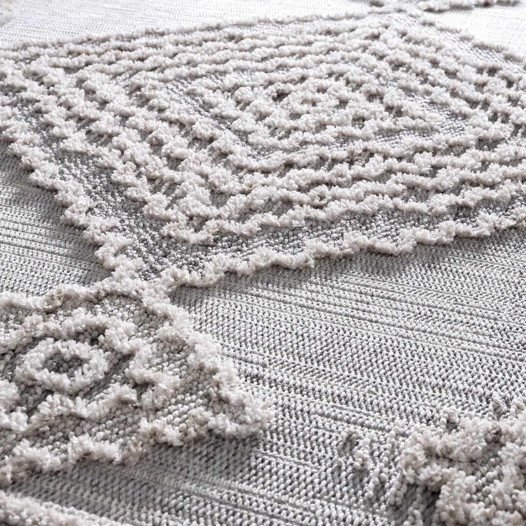 Ampusungan Area Rug