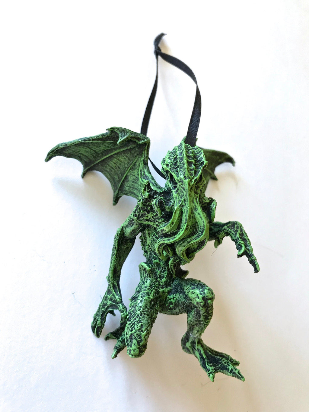 H.P. Lovecraft’s Cthulhu Ornament, Hand Painted Sculpture | Cthulhu Mythos Monster Figurine | Lovecraftian Horror Ornament and Gamer Gift