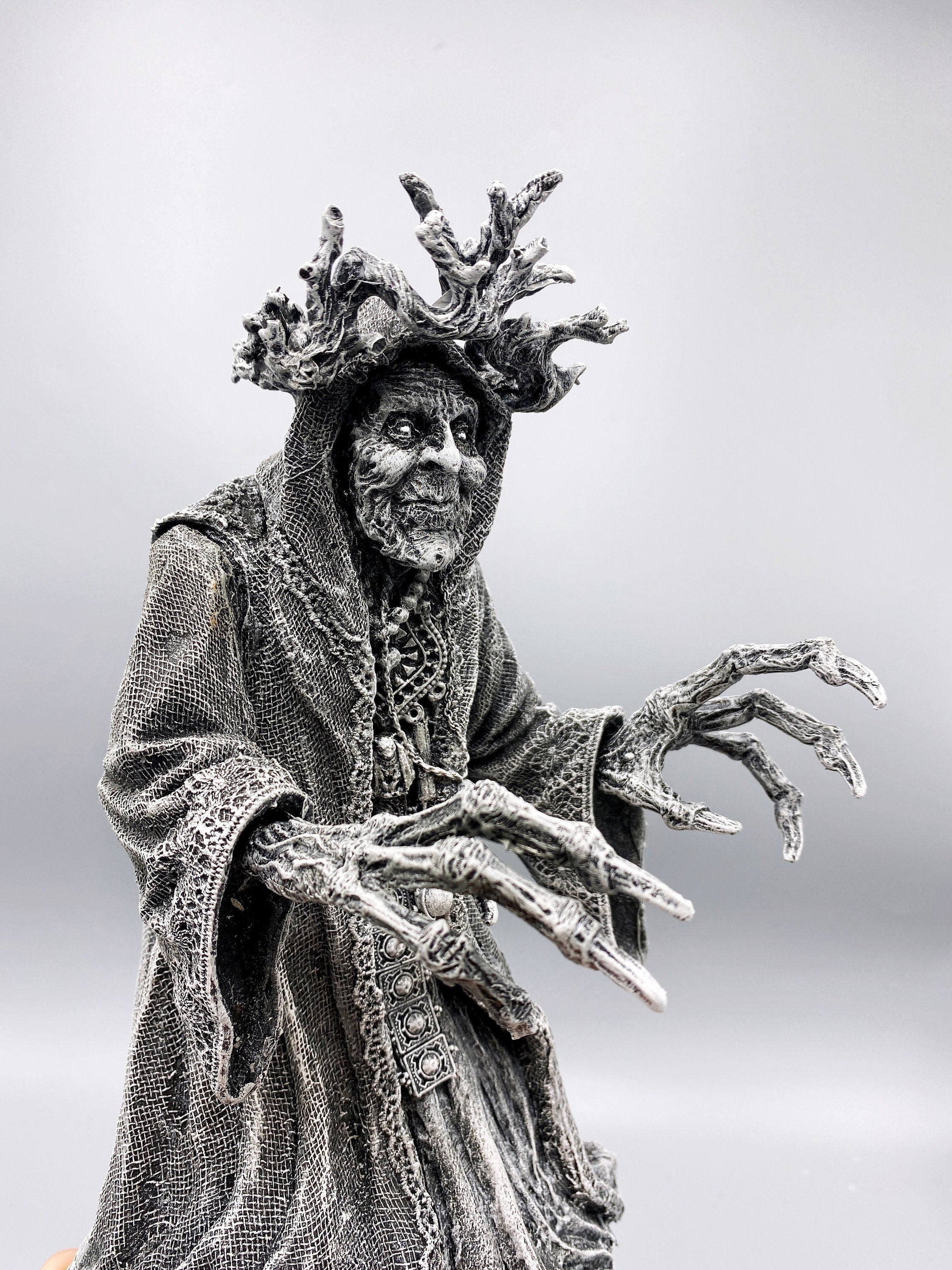 Gryla the Witch Statue, Hand Painted Resin Sculpture | Rustic Folklore Crone Figurine | Spooky Home Decor for Halloween Dark Christmas