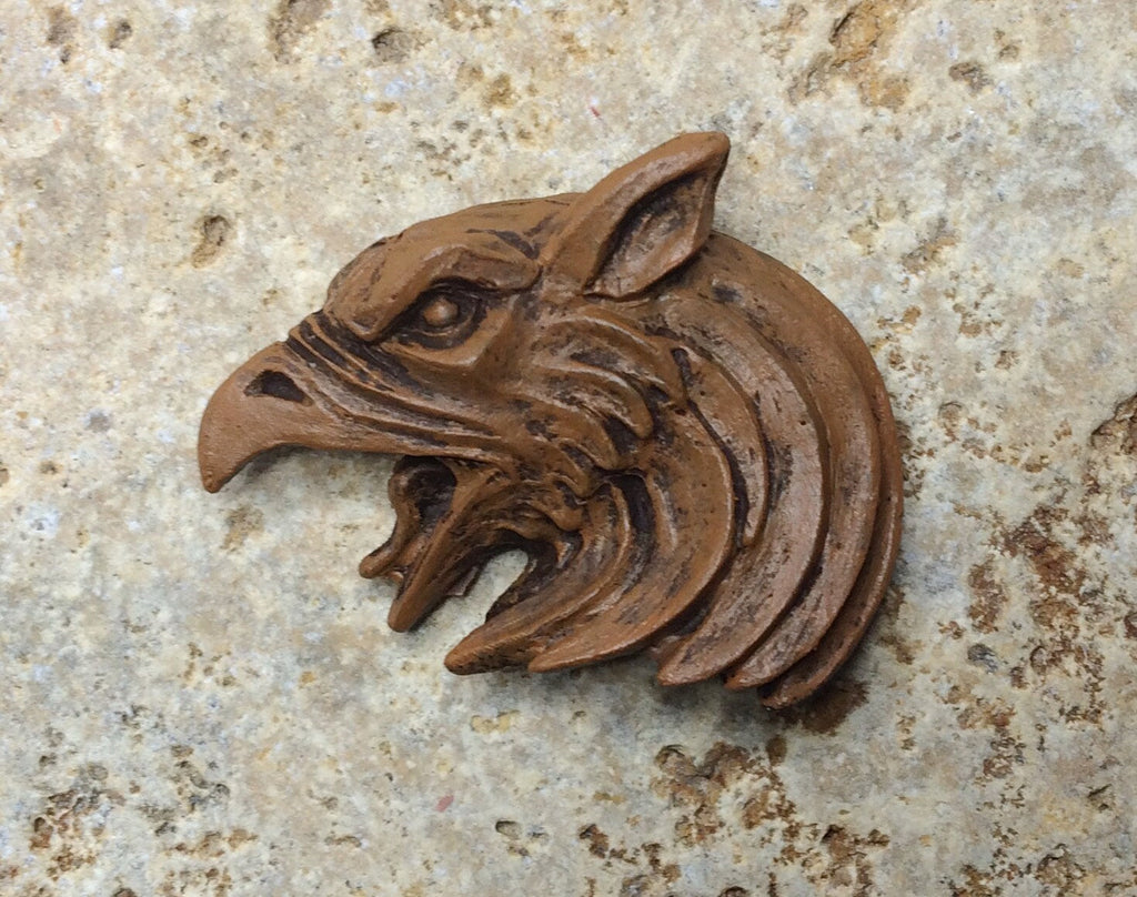 Griffin Magnet, Hand Painted Resin Sculpture | Mythic Fantasy Decor | Legendary Creature Griffin Magnet for Fantasy and Gothic Decor