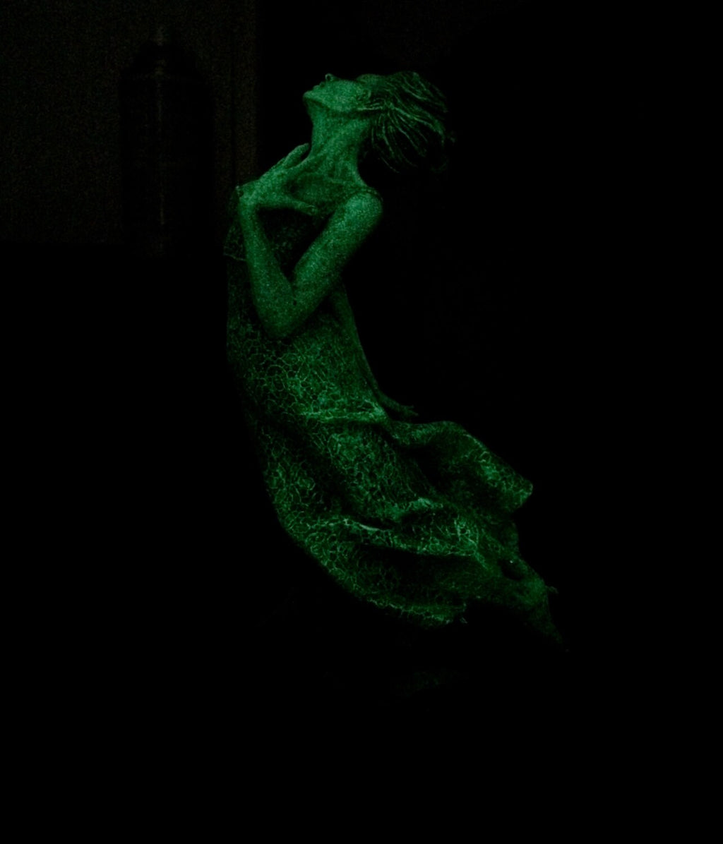 Victorian Ghost Statue, Hand Painted Resin Sculpture, Glow in the Dark | Gothic Horror Haunting Art| Dark Folklore Art for Spooky Home Decor