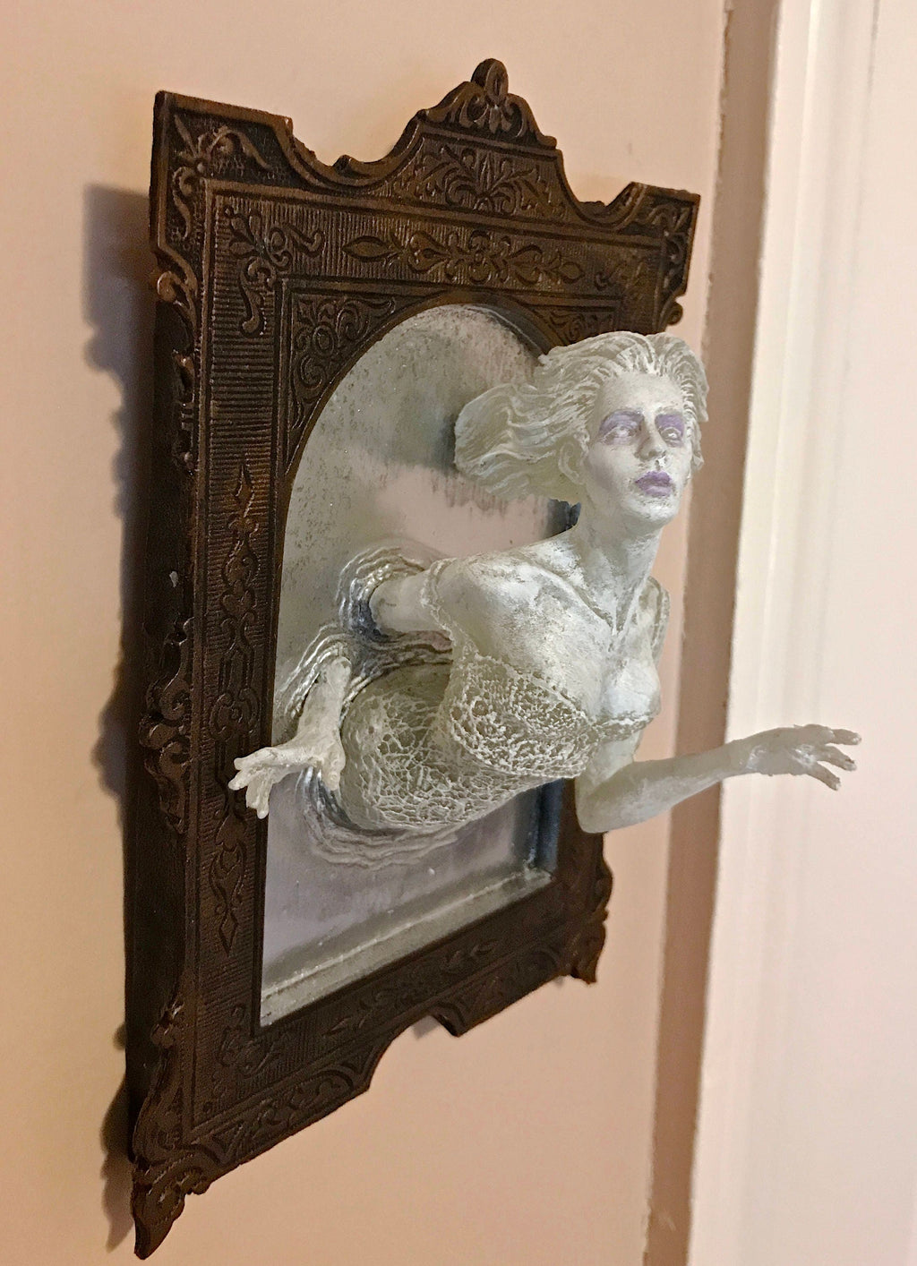 Ghost in the Mirror Wall Plaque, Resin, White Finish | Victorian Gothic Haunted Wall Art |  Gift for Halloween and Spooky Home Decor