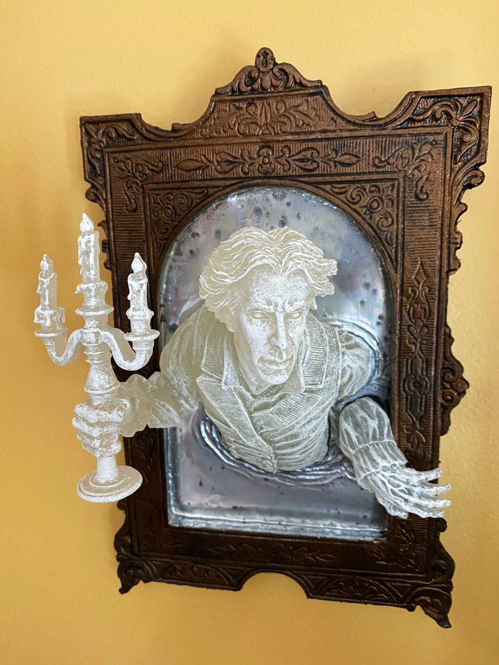Gentleman Ghost in the Mirror Wall Plaque, Large Version, Resin| Victorian Haunted Gothic Wall Art | for Halloween and Spooky Home Decor