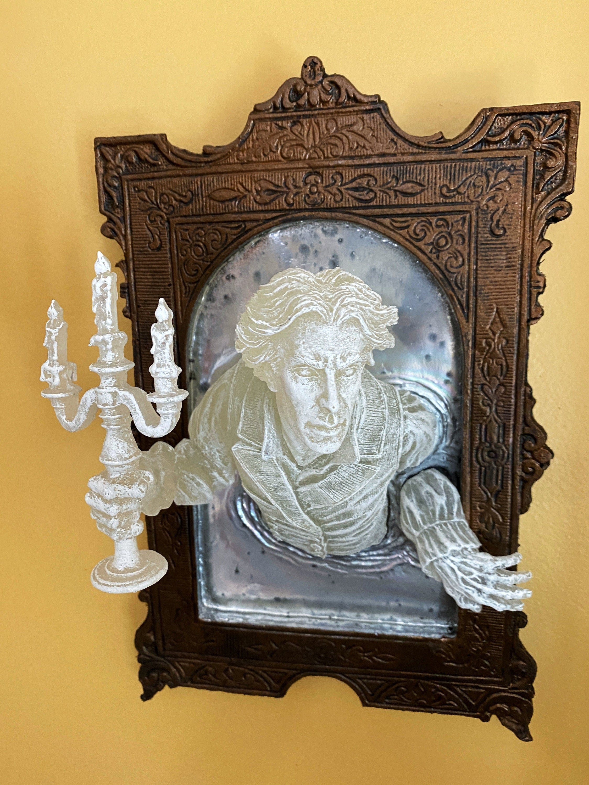 Gentleman Ghost in the Mirror Wall Plaque, Large Version, Resin| Victorian Haunted Gothic Wall Art | for Halloween and Spooky Home Decor