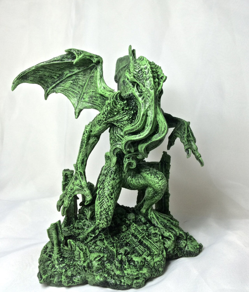 H.P. Lovecraft’s Call of Cthulhu Statue, Hand Painted Sculpture | Cthulhu Mythos Monster Figurine | Lovecraftian Horror Decor and Gamer Gift