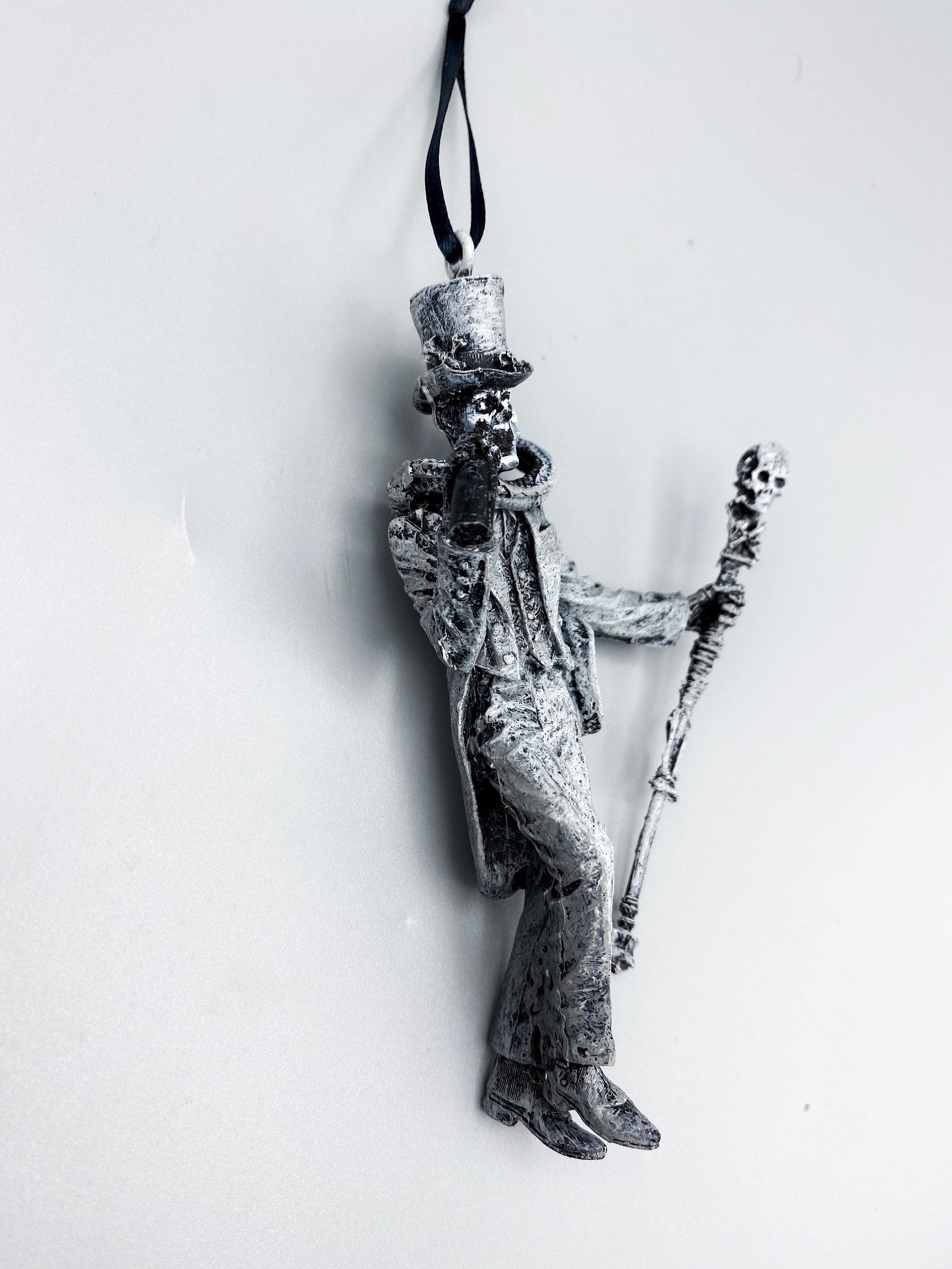 Baron Samedi, Voodoo Loa of Death Ornament, Hand Painted Resin | Legendary Voodoo Figurine | Gothic Ornament for Witchy Holiday Decor