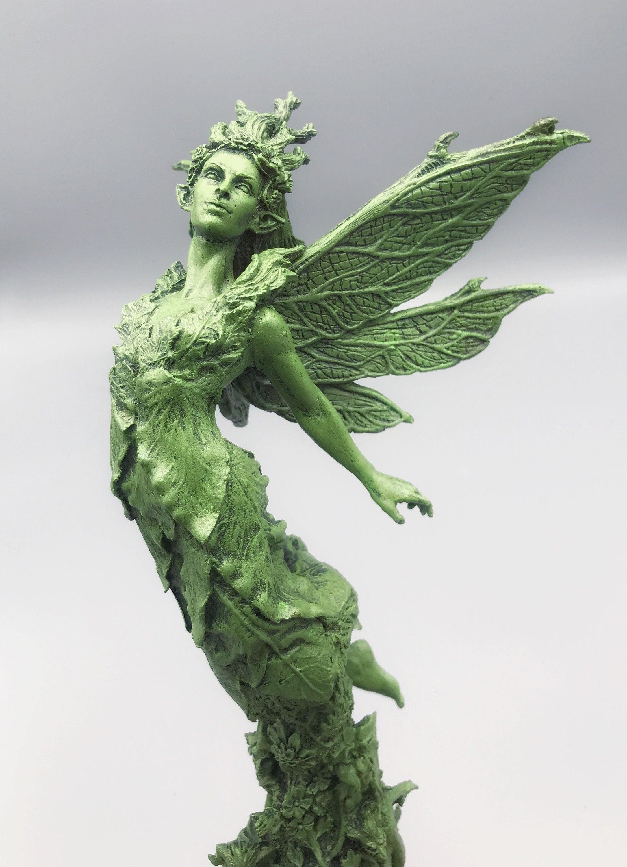 Titania, Queen of the Fairies Statue, Hand Painted Resin Sculpture | Mythic Elven Queen Figurine | Fairy Tale Character, Fantasy Art Decor