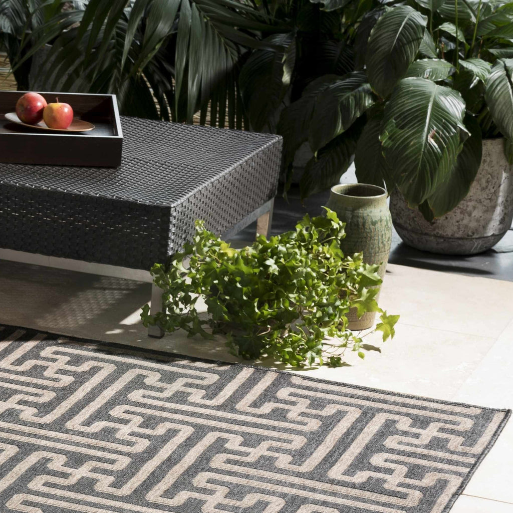 Janamuato White Geometric Cement Outdoor Planter