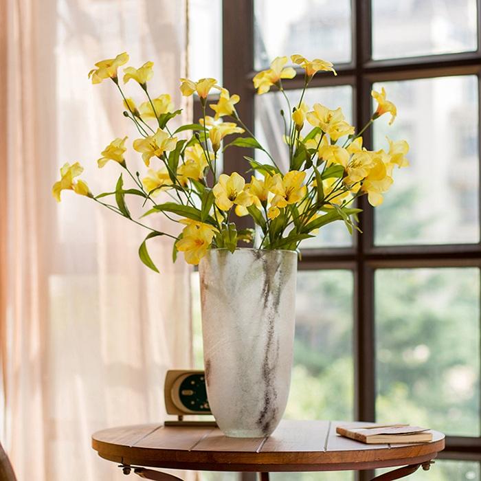 Artificial Flower Silk Tung Flower Stem in Yellow 31" Tall