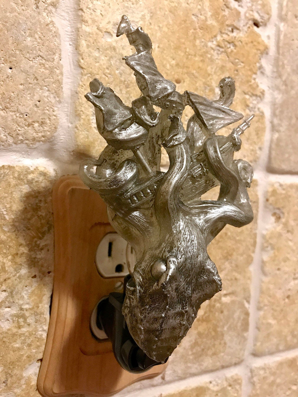 Kraken Nightlight, Hand Painted Resin Sculpture | Nautical Fantasy Night Light |  Octopus Sea Monster Light for Gothic Fantasy Home Decor