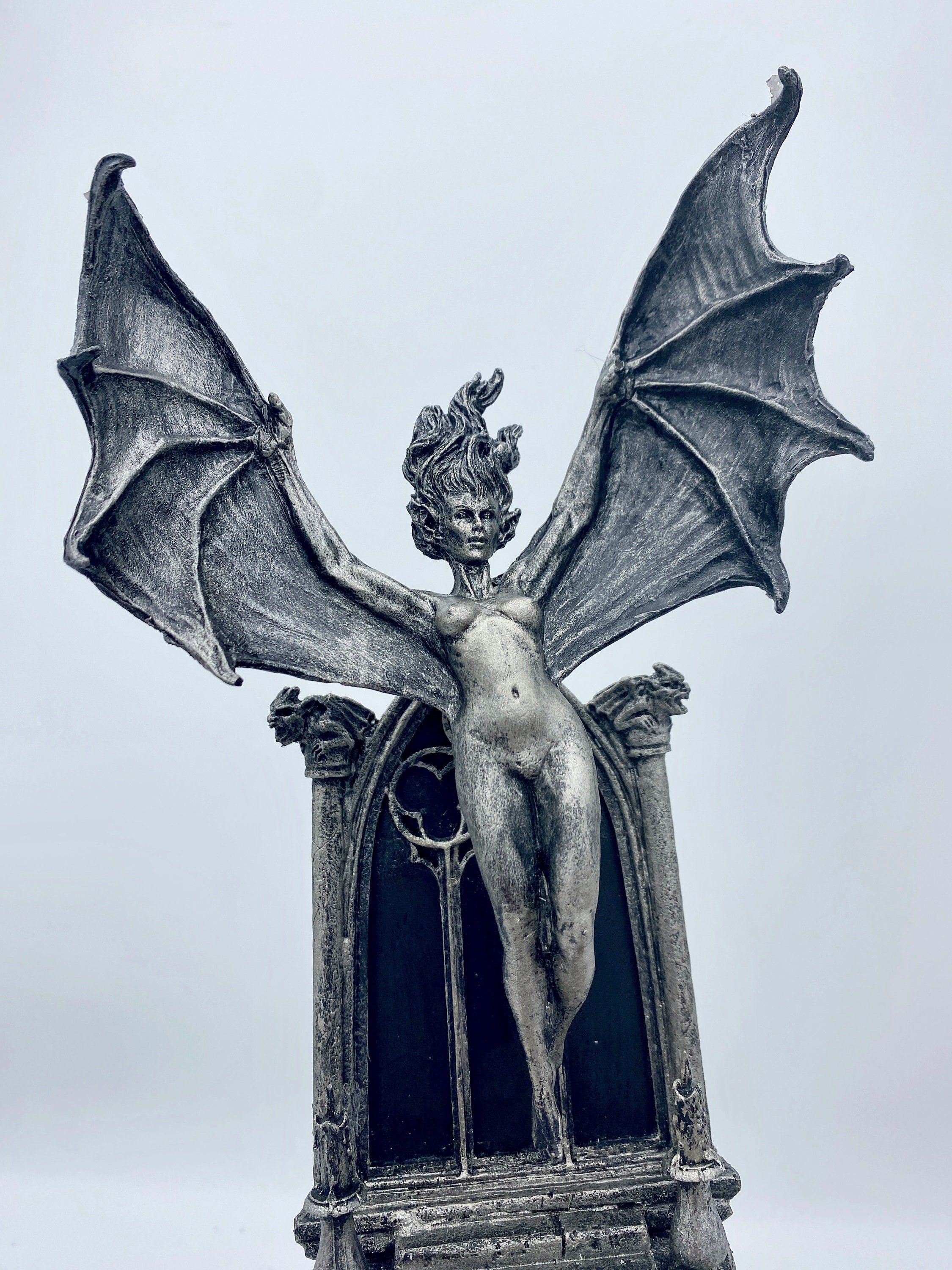 Carmilla the Vampire Statue, Hand Painted Resin Sculpture | Legendary Vampire Figurine |Victorian Gothic Horror|Gothic Gift and Spooky Decor