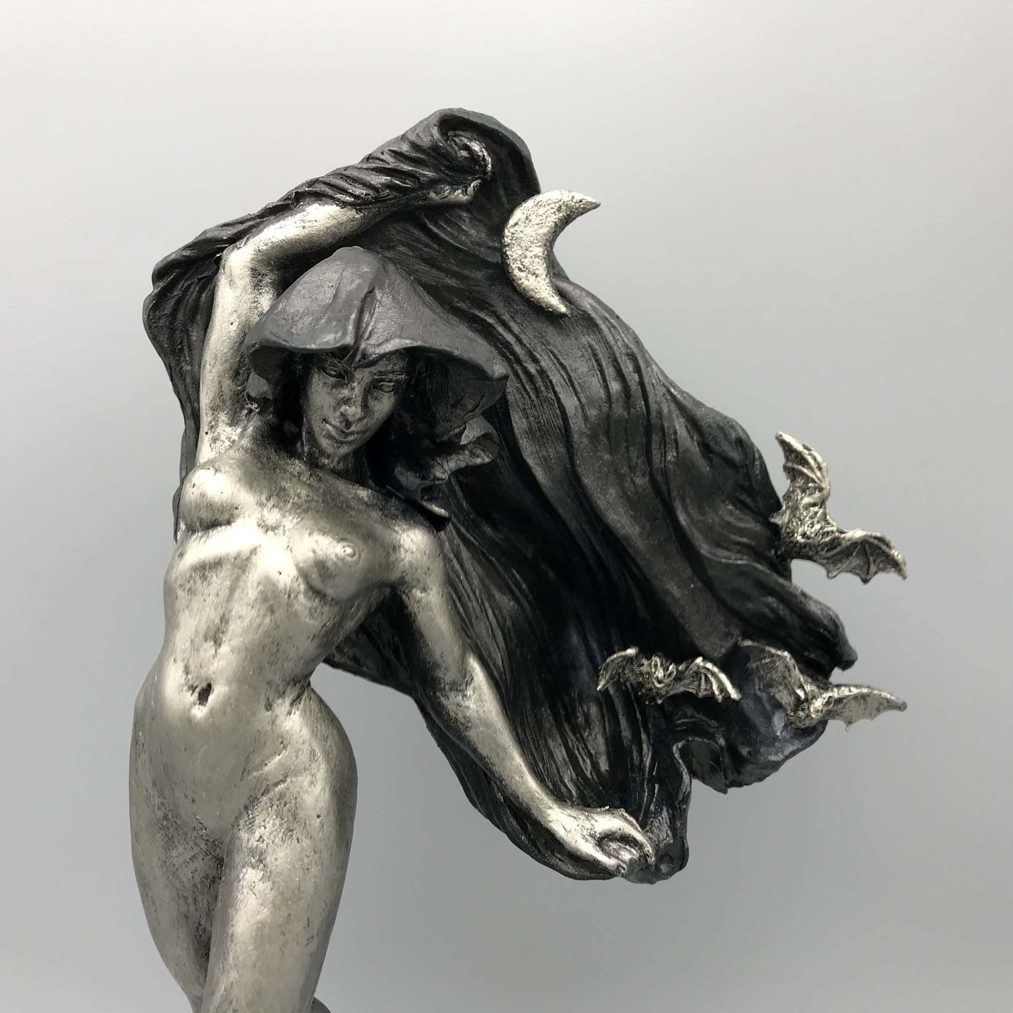 Nyx, the Goddess of the Night Statue| Mythological Deities Figurine | Myths and Legends Character| Mythic Altar Statue for Gothic Home Decor