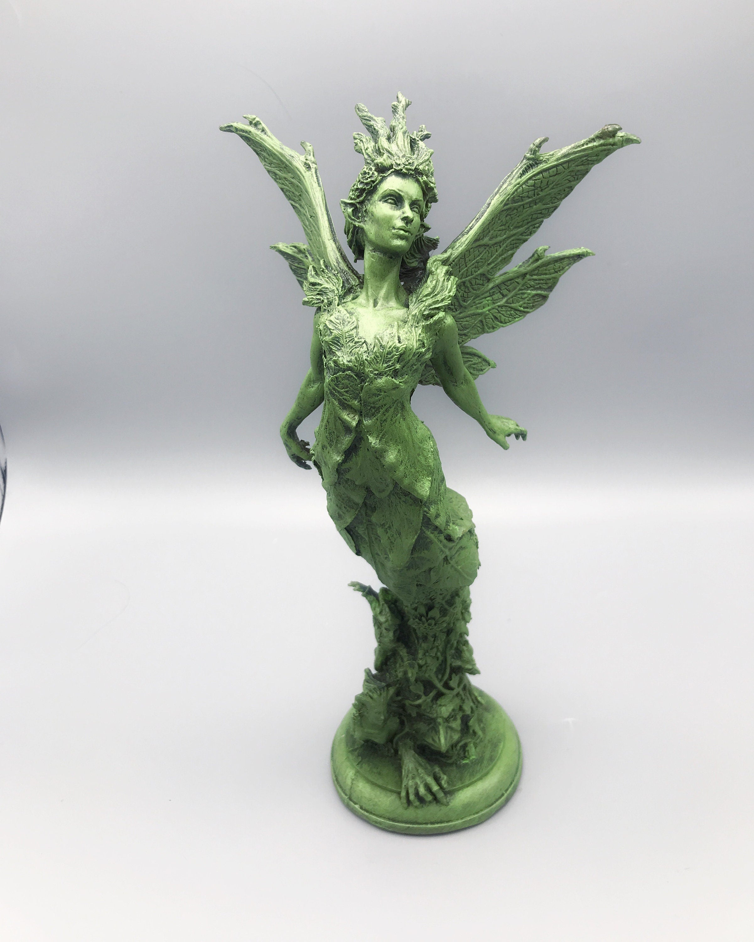 Titania, Queen of the Fairies Statue, Hand Painted Resin Sculpture | Mythic Elven Queen Figurine | Fairy Tale Character, Fantasy Art Decor