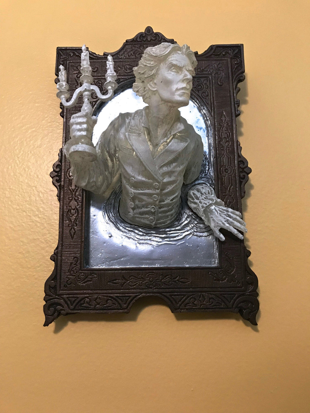 Gentleman Ghost in the Mirror Wall Plaque, Hand Painted Resin | Victorian Gothic Haunted Wall Art | for Halloween and Spooky Home Decor