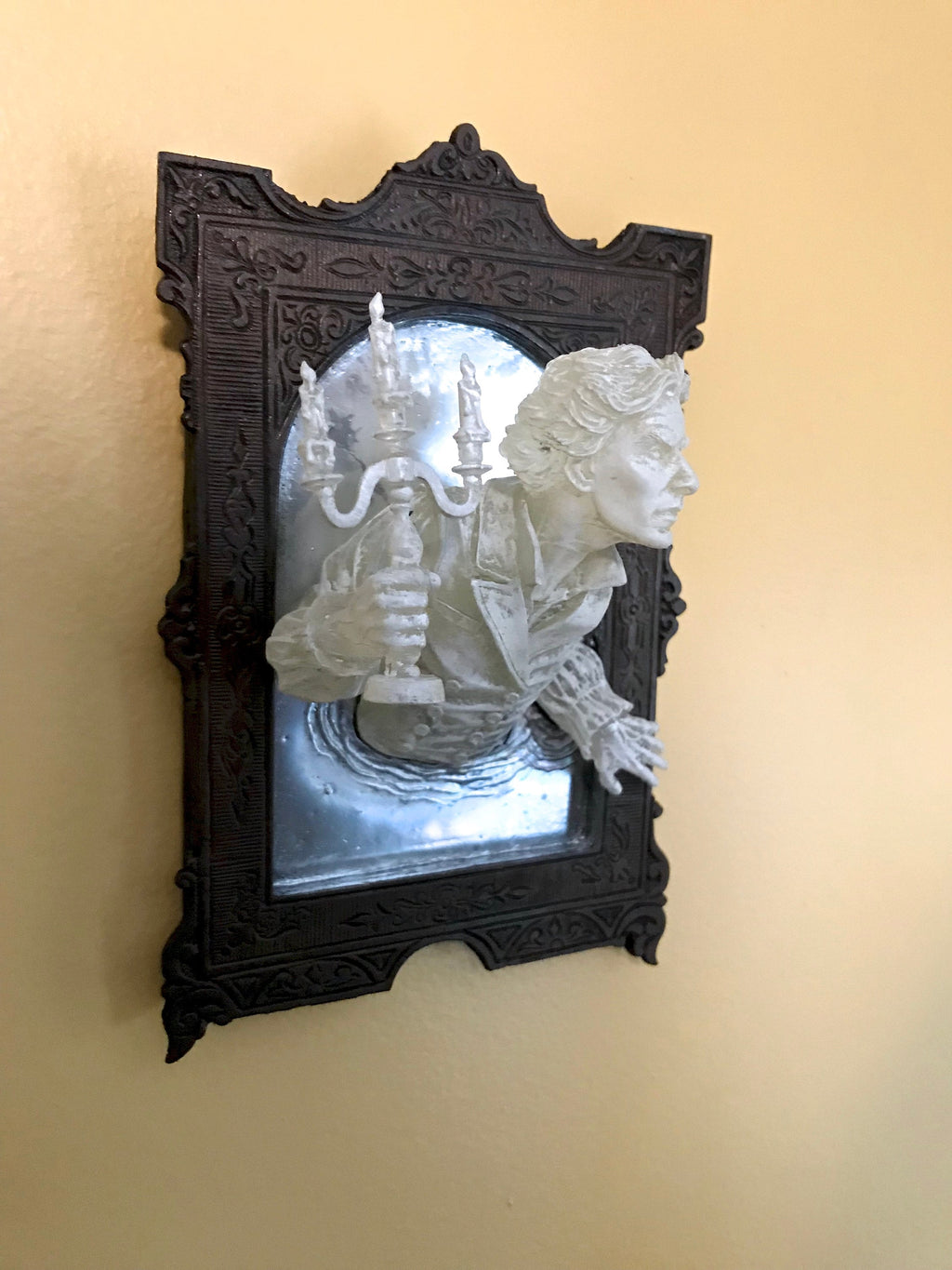 Gentleman Ghost in the Mirror Wall Plaque, Hand Painted Resin | Victorian Gothic Haunted Wall Art | for Halloween and Spooky Home Decor