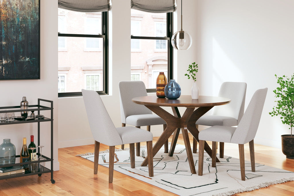 Lyncott - Dining Room Table Set