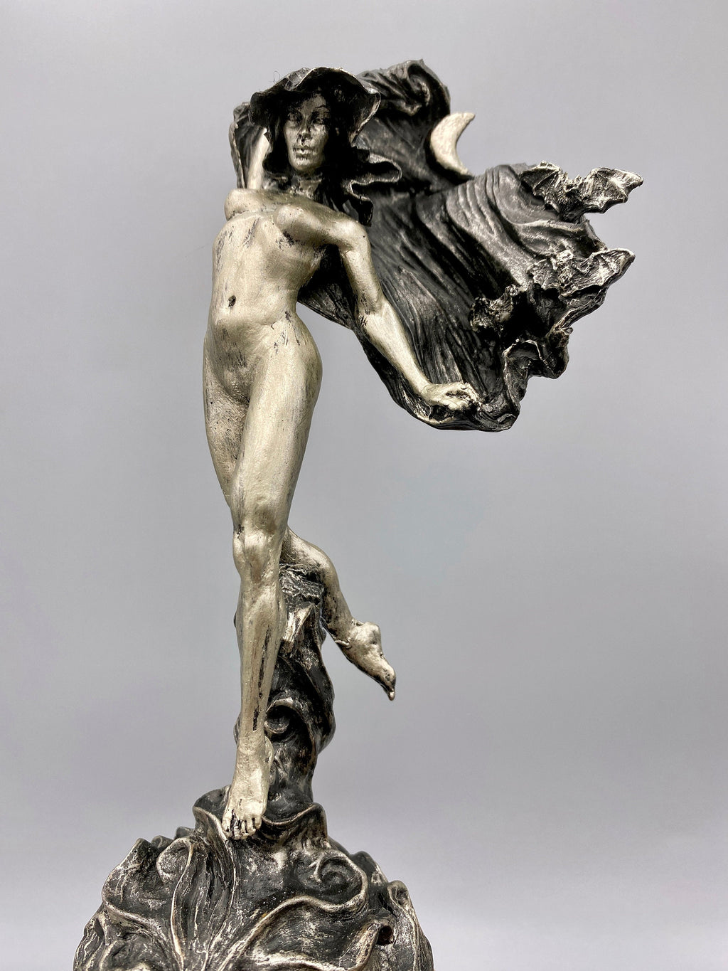 Nyx, the Goddess of the Night Statue, Half Scale | Mythological Deities Figurine | Myths and Legends Character| Mythic Art for Gothic Decor