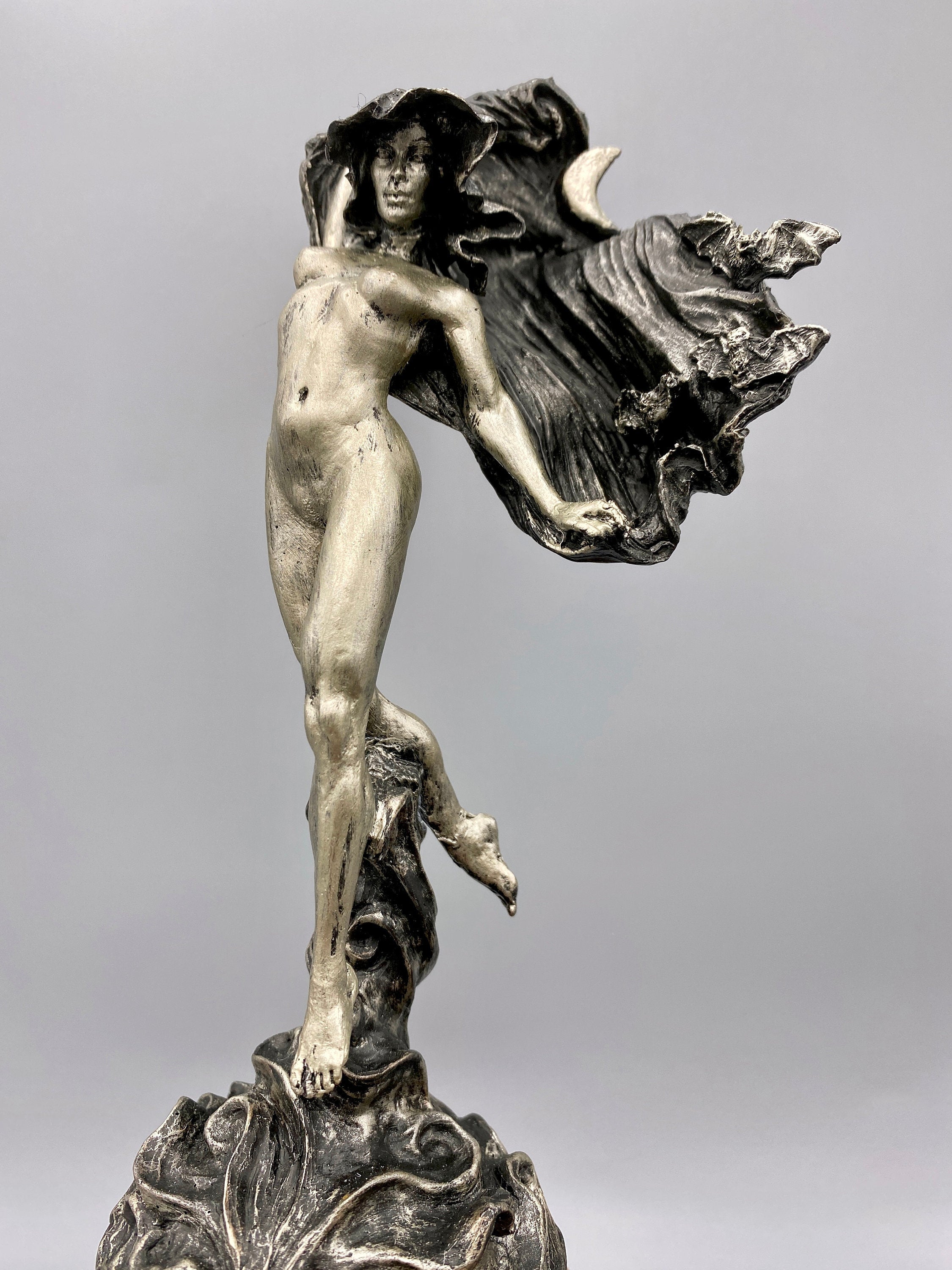 Nyx, the Goddess of the Night Statue, Half Scale | Mythological Deities Figurine | Myths and Legends Character| Mythic Art for Gothic Decor