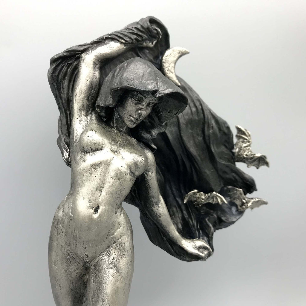Nyx, the Goddess of the Night Statue| Mythological Deities Figurine | Myths and Legends Character| Mythic Altar Statue for Gothic Home Decor