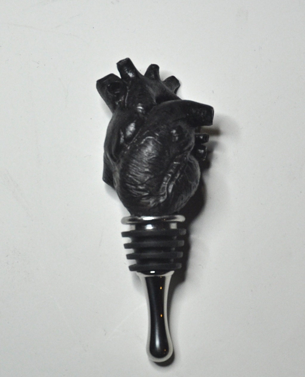 Anatomical Heart Winestopper, Black