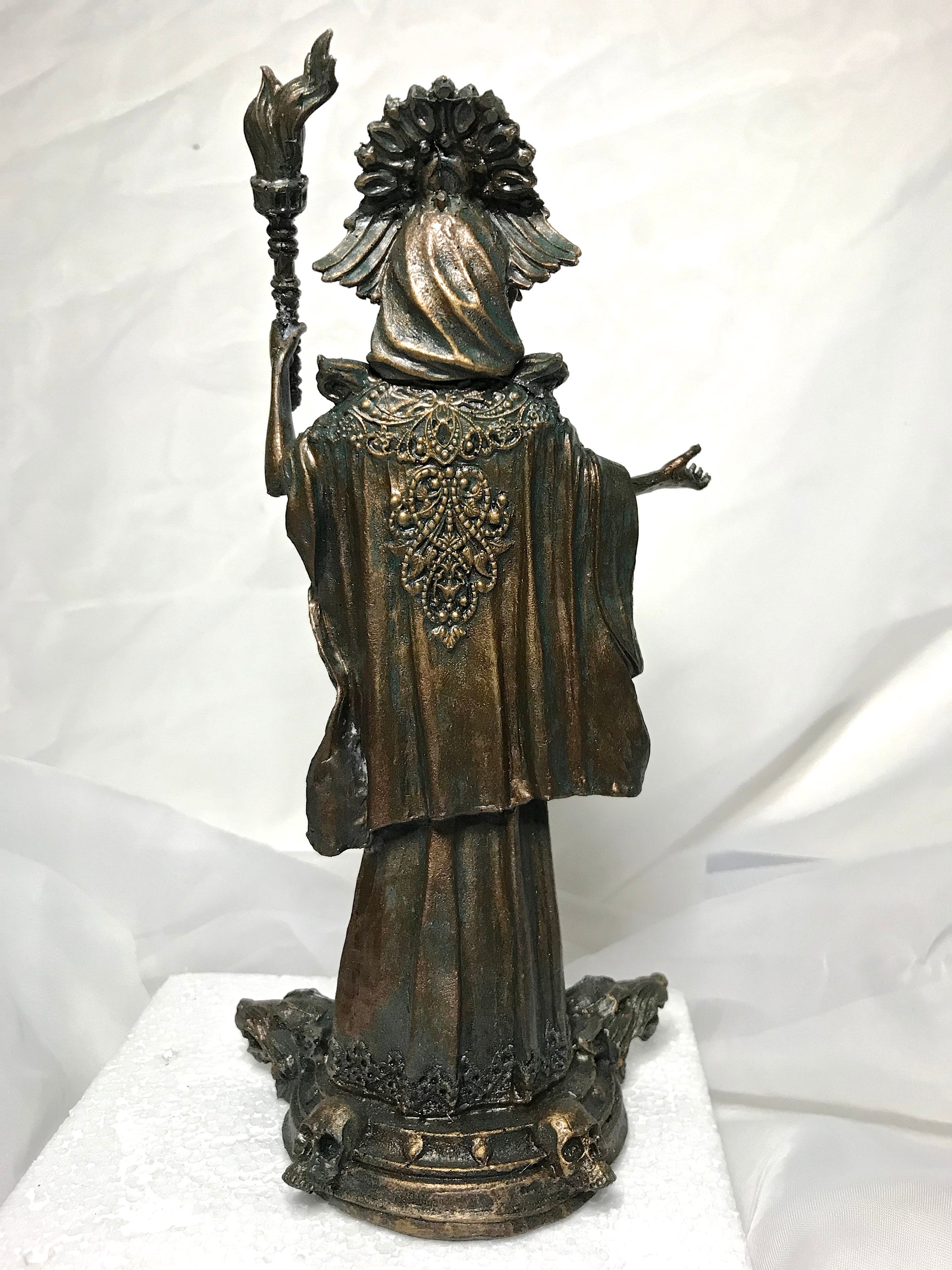 Hecate, Goddess of Witchcraft and Magic Statue, Half Scale | Pagan Mythical Goddess Figurine | Folklore Altar Statue for Gothic Home Decor
