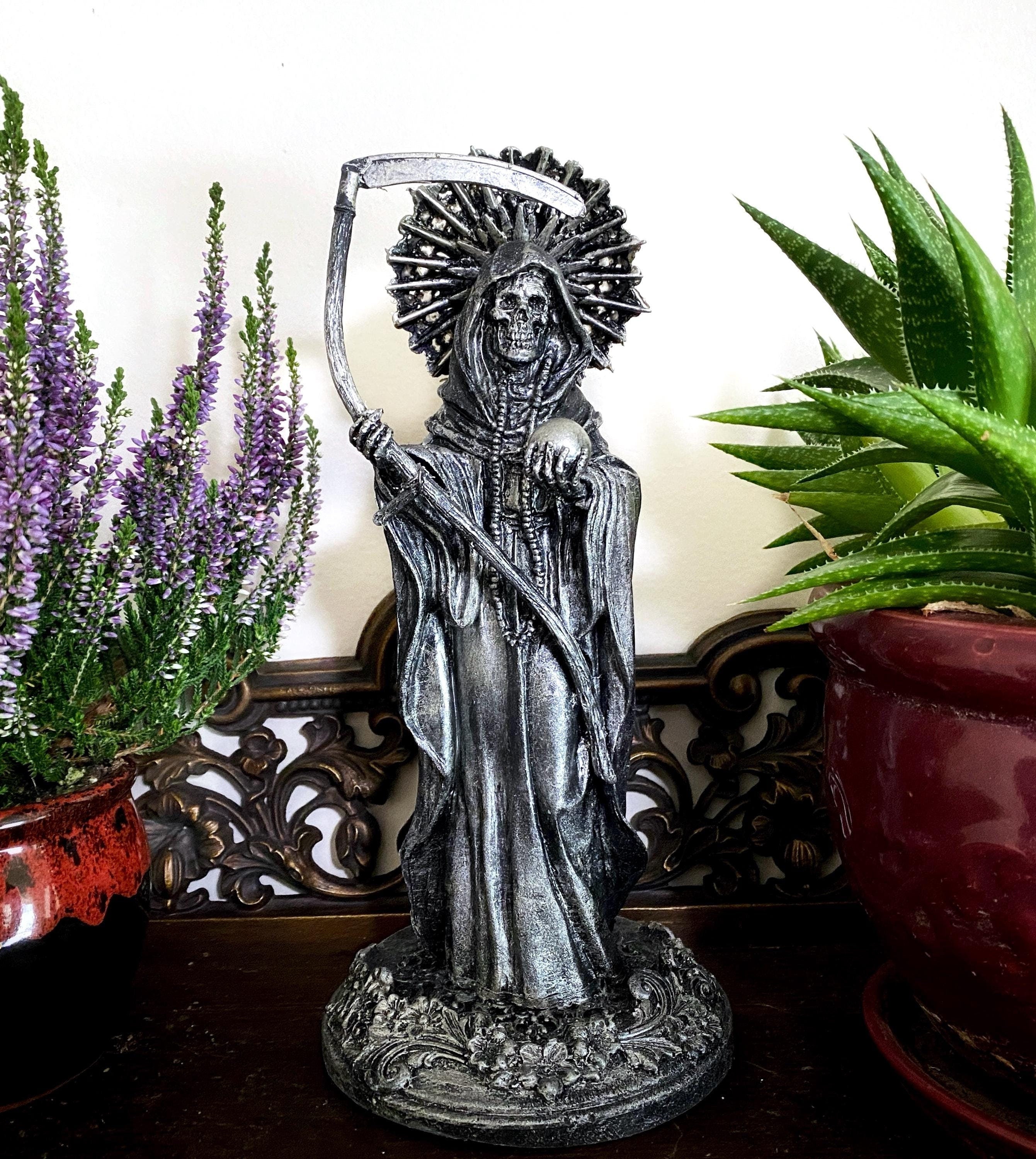 Santa Muerte Statue, Hand Painted Sculpture | Mexican Saint of Death Altar Statue | Gothic Figurine, Dia de los Muertos Decor