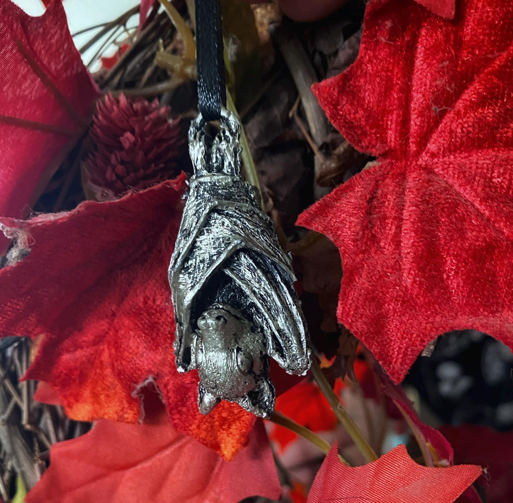Hanging Fruit Bat Ornament, Hand Painted Resin Sculpture | Gothic Vampire Bat Figurine | Nature Bat Ornament for Halloween and Gothic Decor