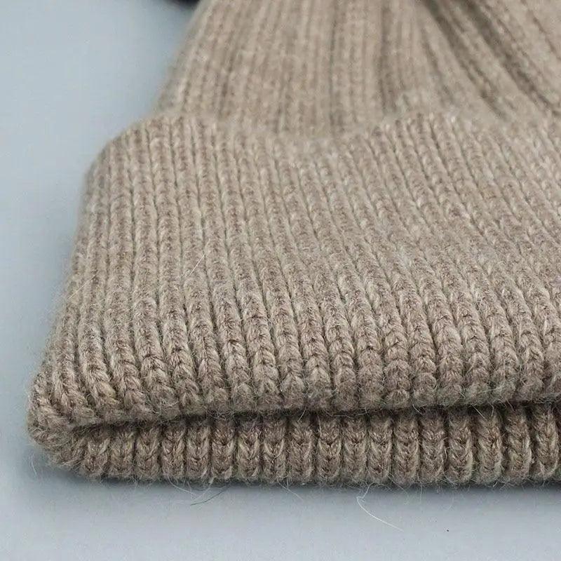Cute Winter Warm Comfortable Cap Detachable Pom Pom Autumn Super Soft Fashionable Caps For Adults And Kids