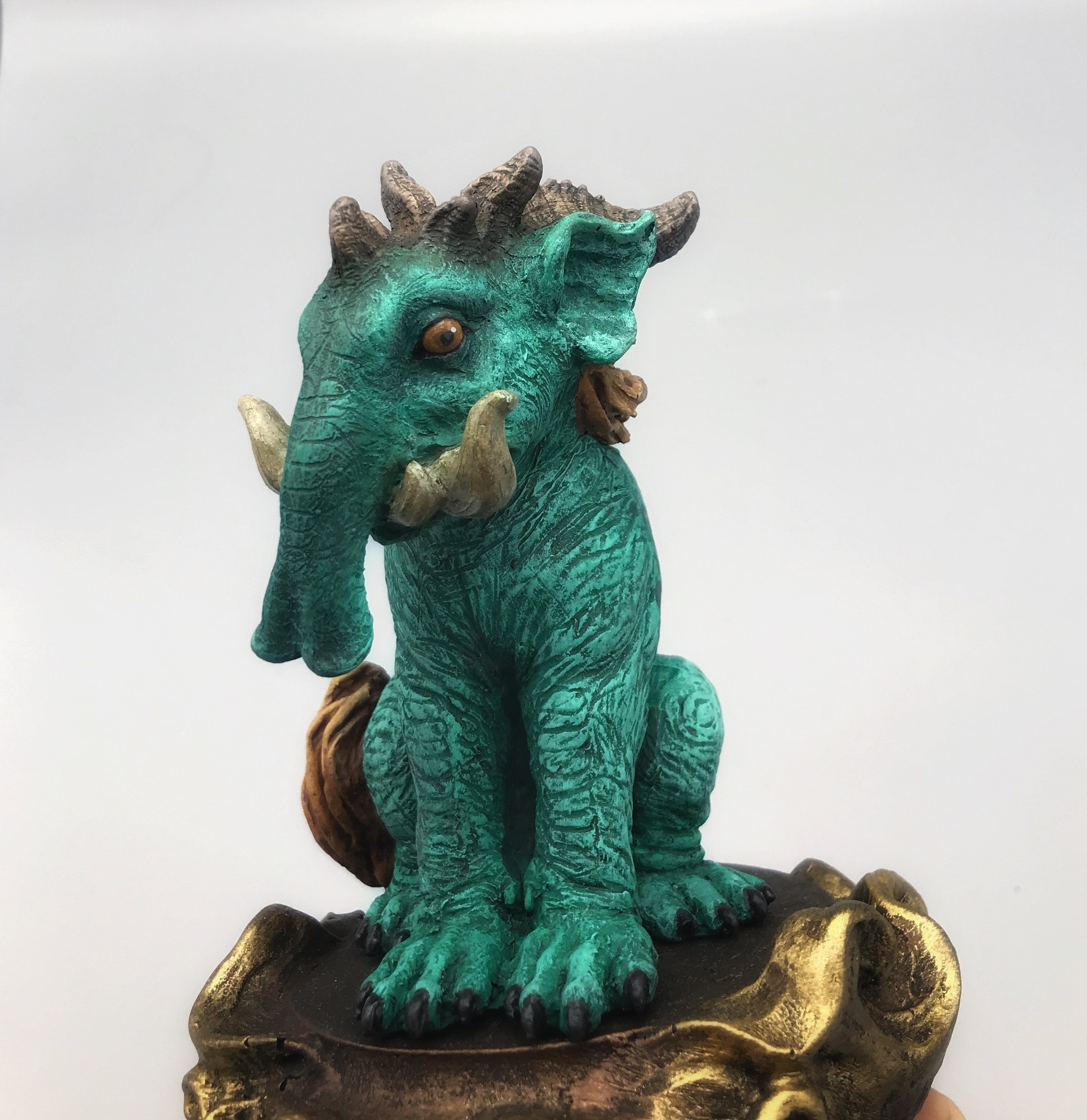 Baku, the Dream Guardian Statue, Full Color