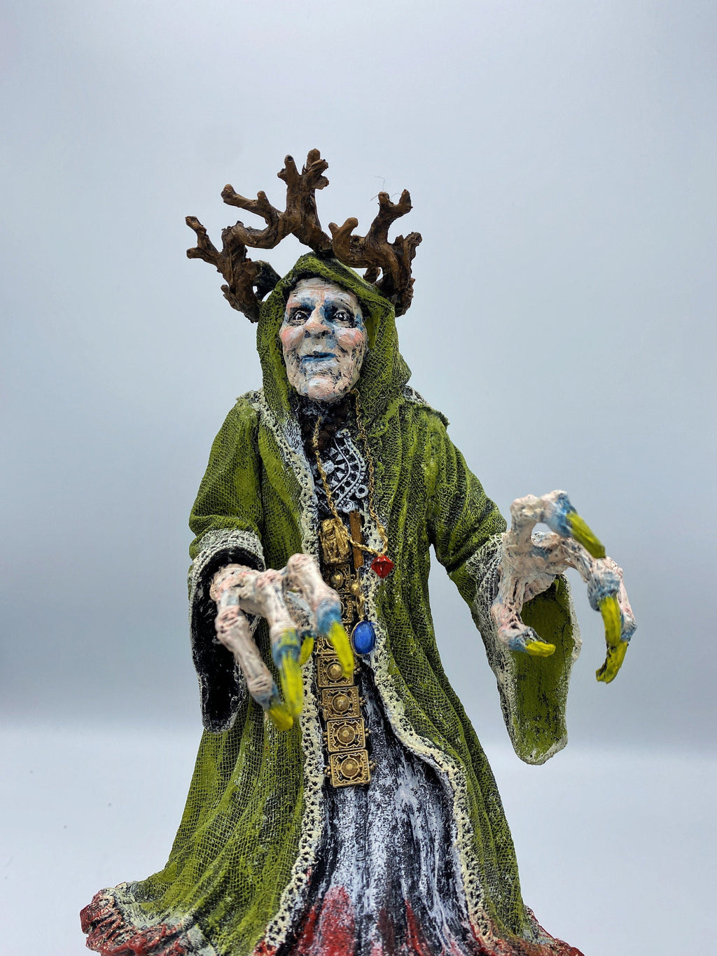 Gryla the Witch Statue, Full Color