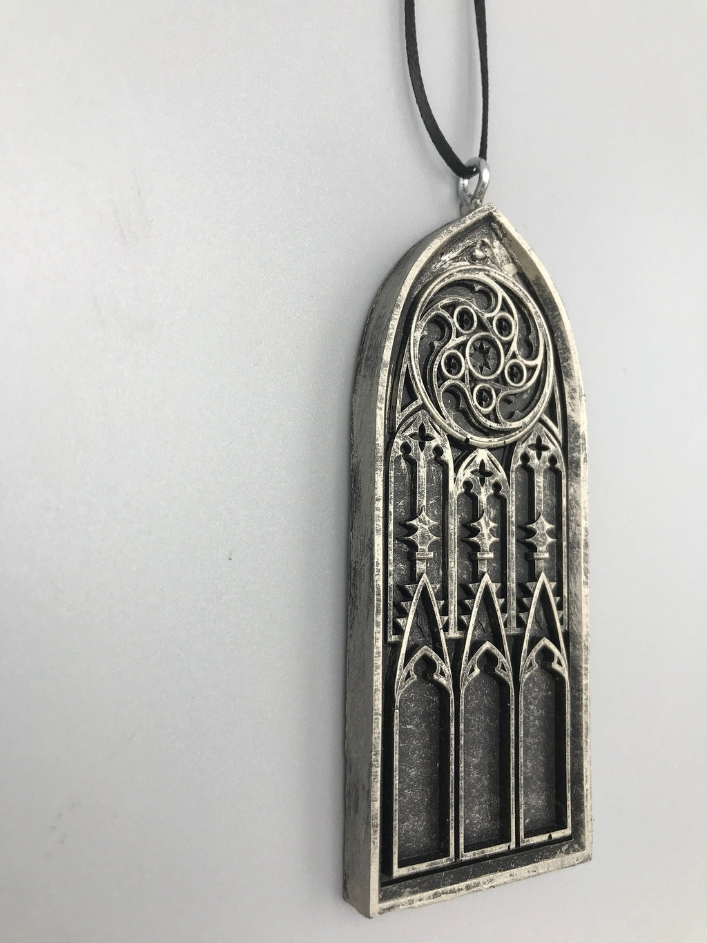 Gothic Cathedral Arch Ornament, Pewter Finish | Unique Gothic Home Decor | Resin Medieval Architecture, Gothic Ornament Holiday Decor