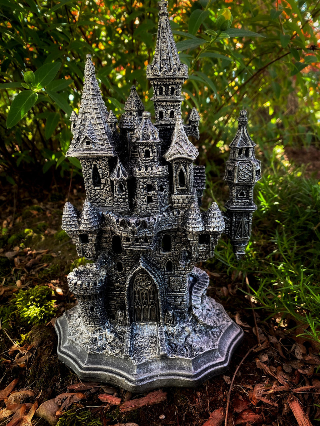 Castle Dracula, Gothic Hand Painted Resin Sculpture with LED Tea Light |Vampire Lair Gothic Statue |Gift for Gamers and Spooky Home Decor