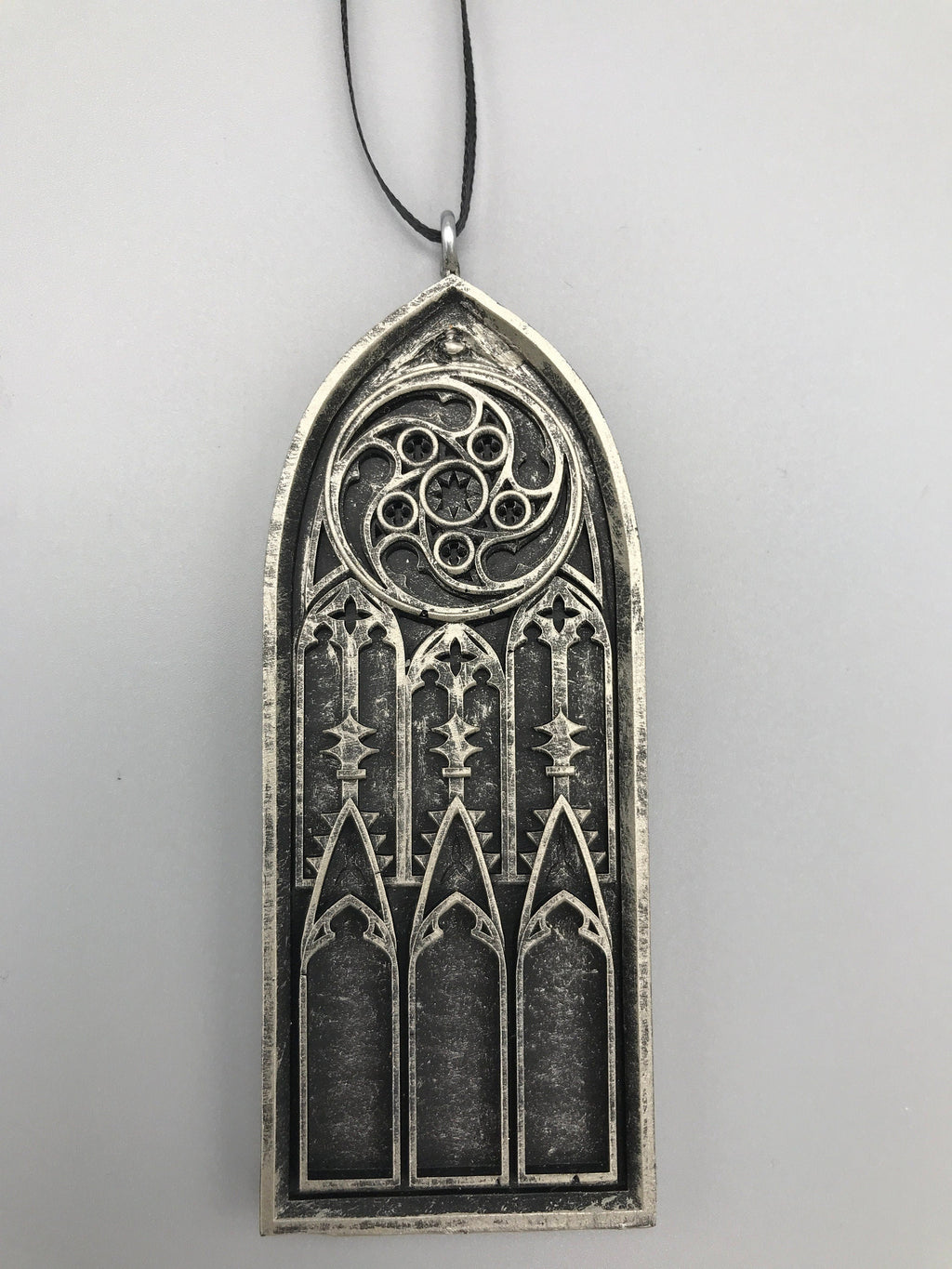 Gothic Cathedral Arch Ornament, Pewter Finish | Unique Gothic Home Decor | Resin Medieval Architecture, Gothic Ornament Holiday Decor