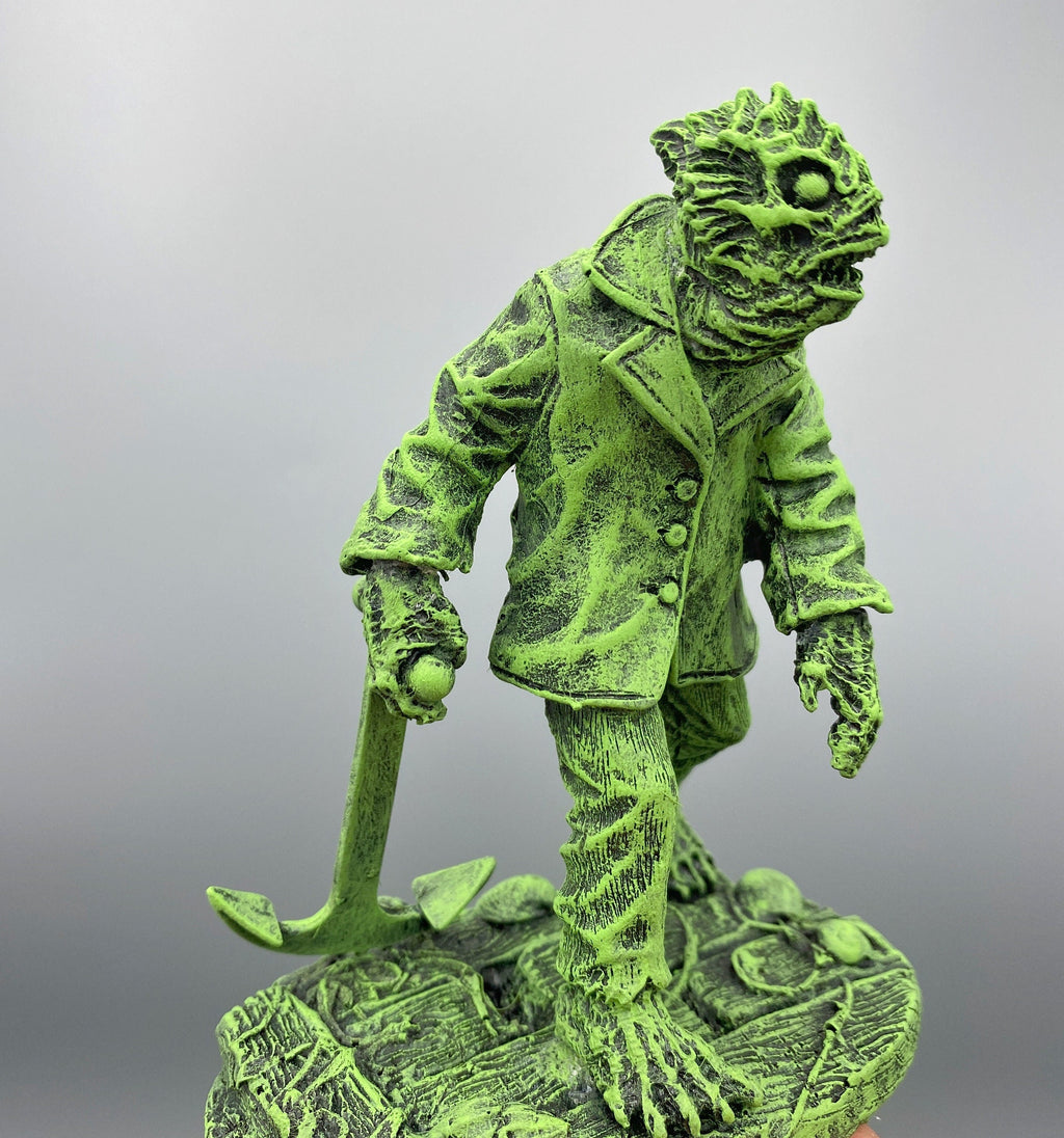 H.P. Lovecraft's Deep One Statue, Resin Sculpture | Cthulhu Mythos Monster Figurine | Lovecraftian  Creature Horror Decor and Gamer Gift