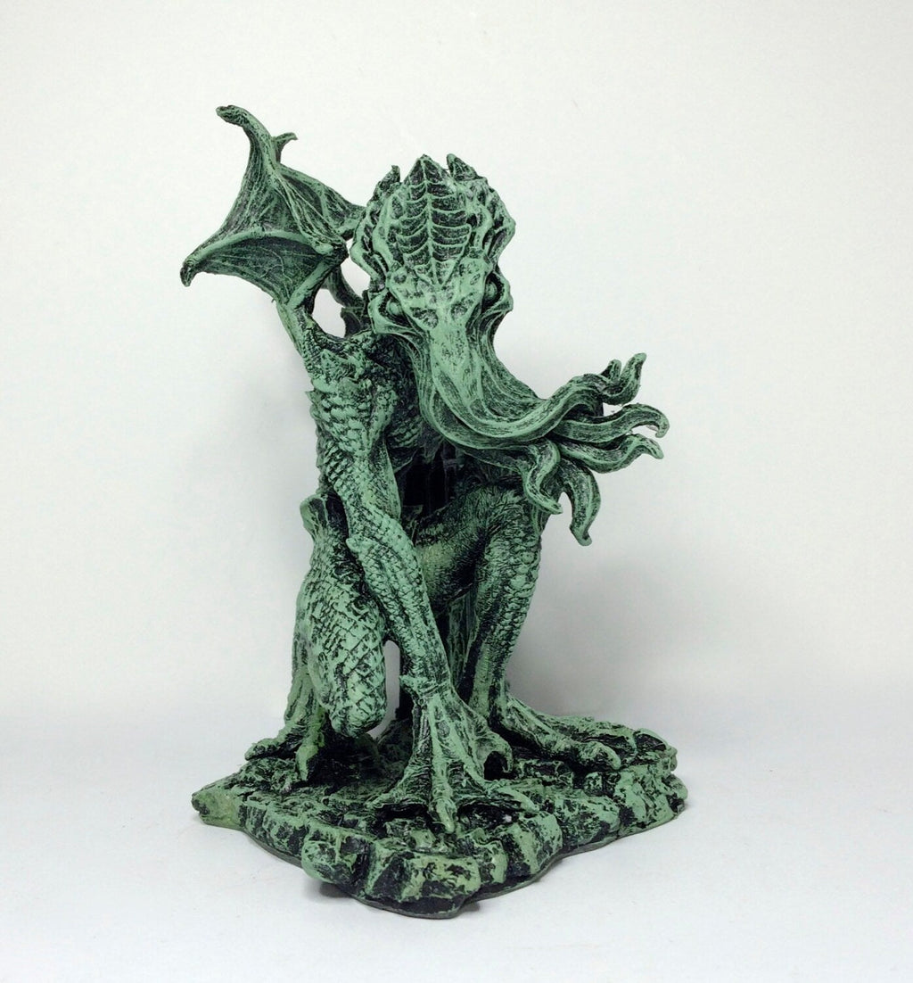 H.P. Lovecraft’s Cthulhu Rising Statue, Half Scale Sculpture | Cthulhu Mythos Monster Figurine | Lovecraftian Horror Decor and Gamer Gift
