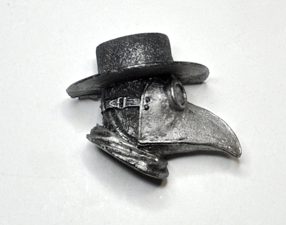 Plague Doctor Magnet, Hand Painted Resin Sculpture | Gothic Fantasy Decor | Plague Dr. Magnet for Fantasy and Gothic Decor