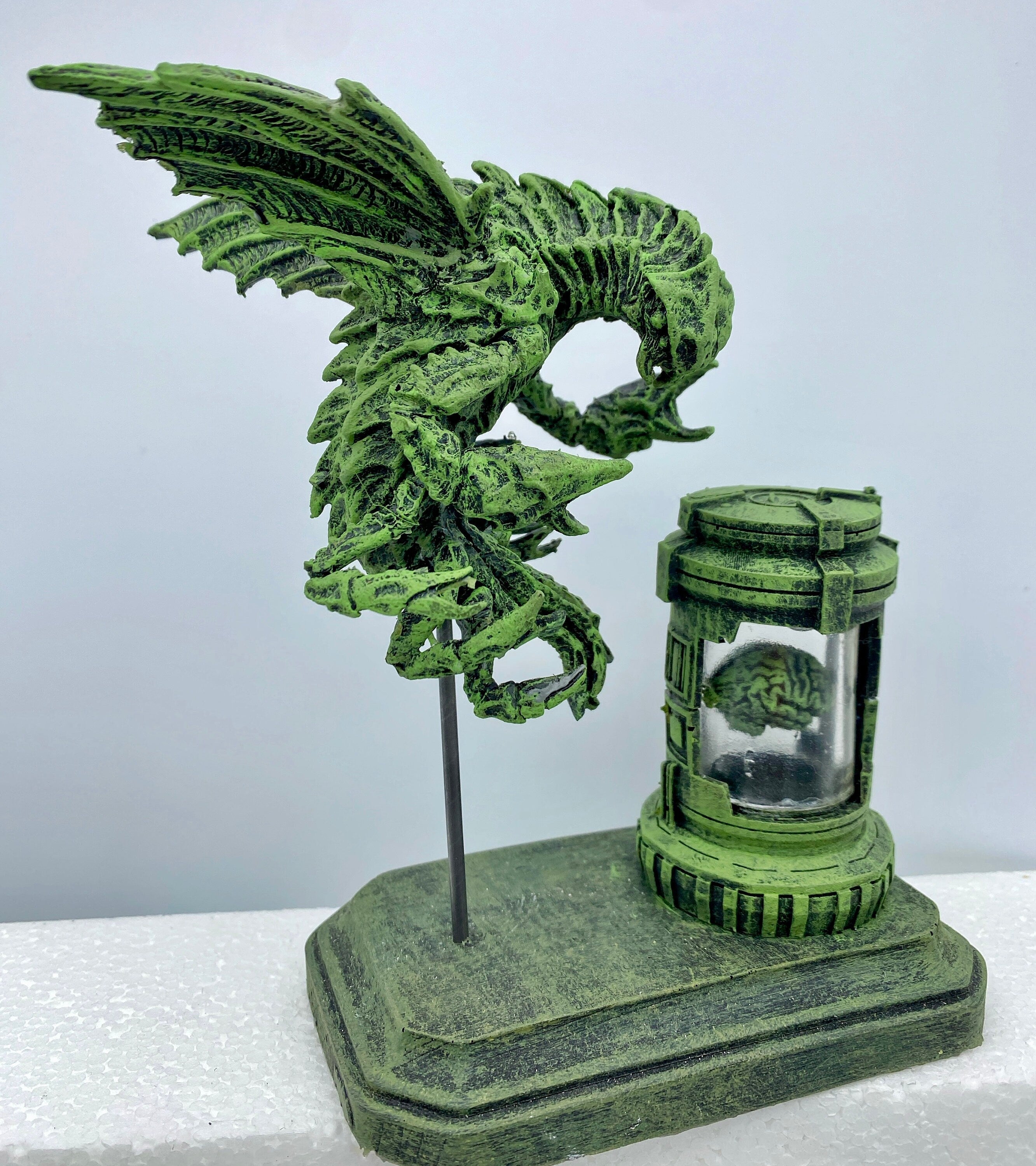 H.P. Lovecraft’s Mi-Go, the Fungi from Yuggoth Statue | Cthulhu Mythos Monster Figurine | Lovecraftian Horror Decor and Gamer Gift