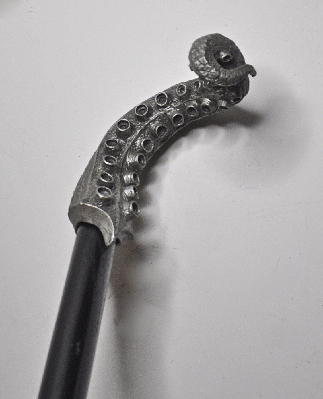 Kraken Tentacle Cane, Hand Sculpted Octopus Walking Stick | Nautical Gothic Cane |Fantasy Cosplay Kraken Lovecraftian Cane, Gothic Accessory