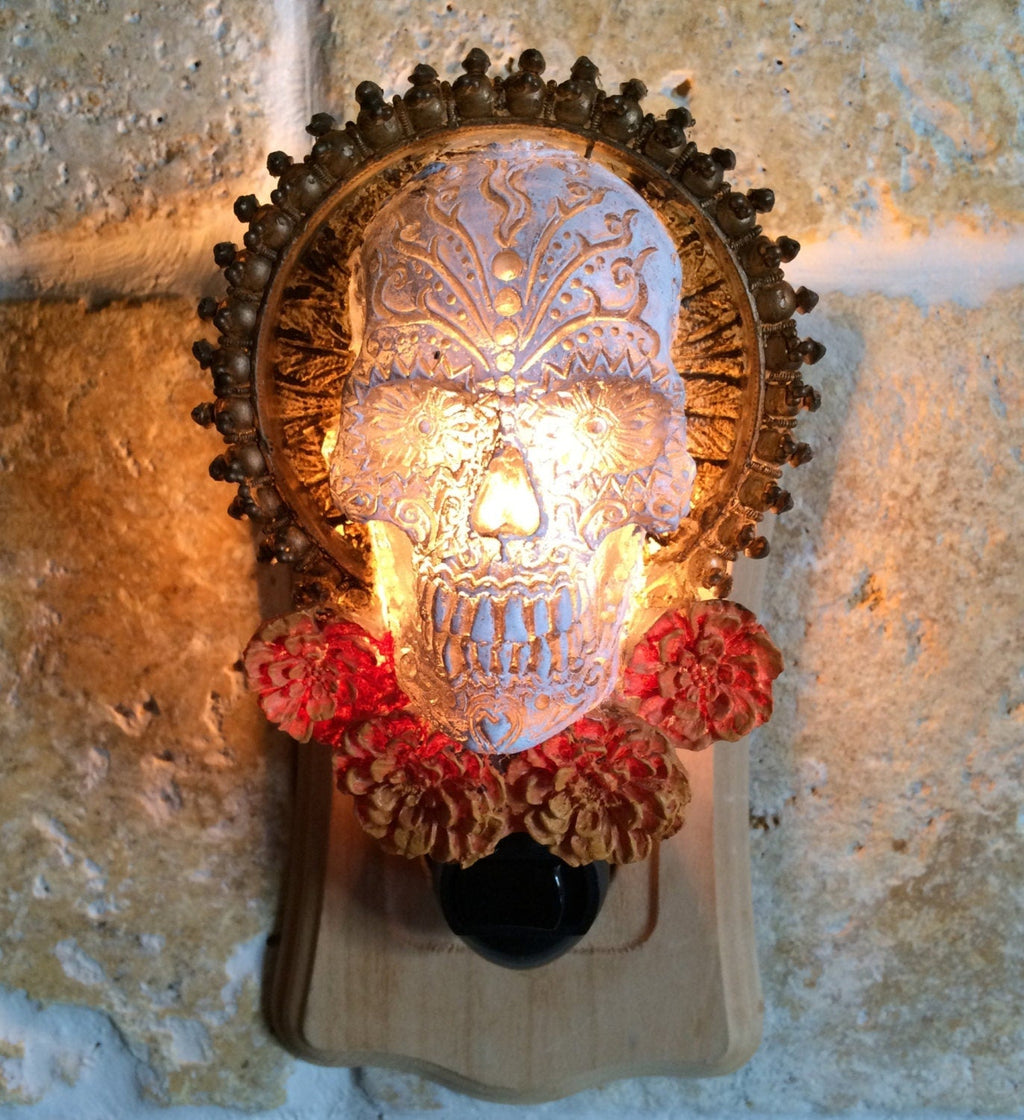 Dia de los Muertos Nightlight, Hand Painted Resin Sculpture | Gothic Night Light |  Day of the Dead Lighting for Gothic Fantasy Home Decor