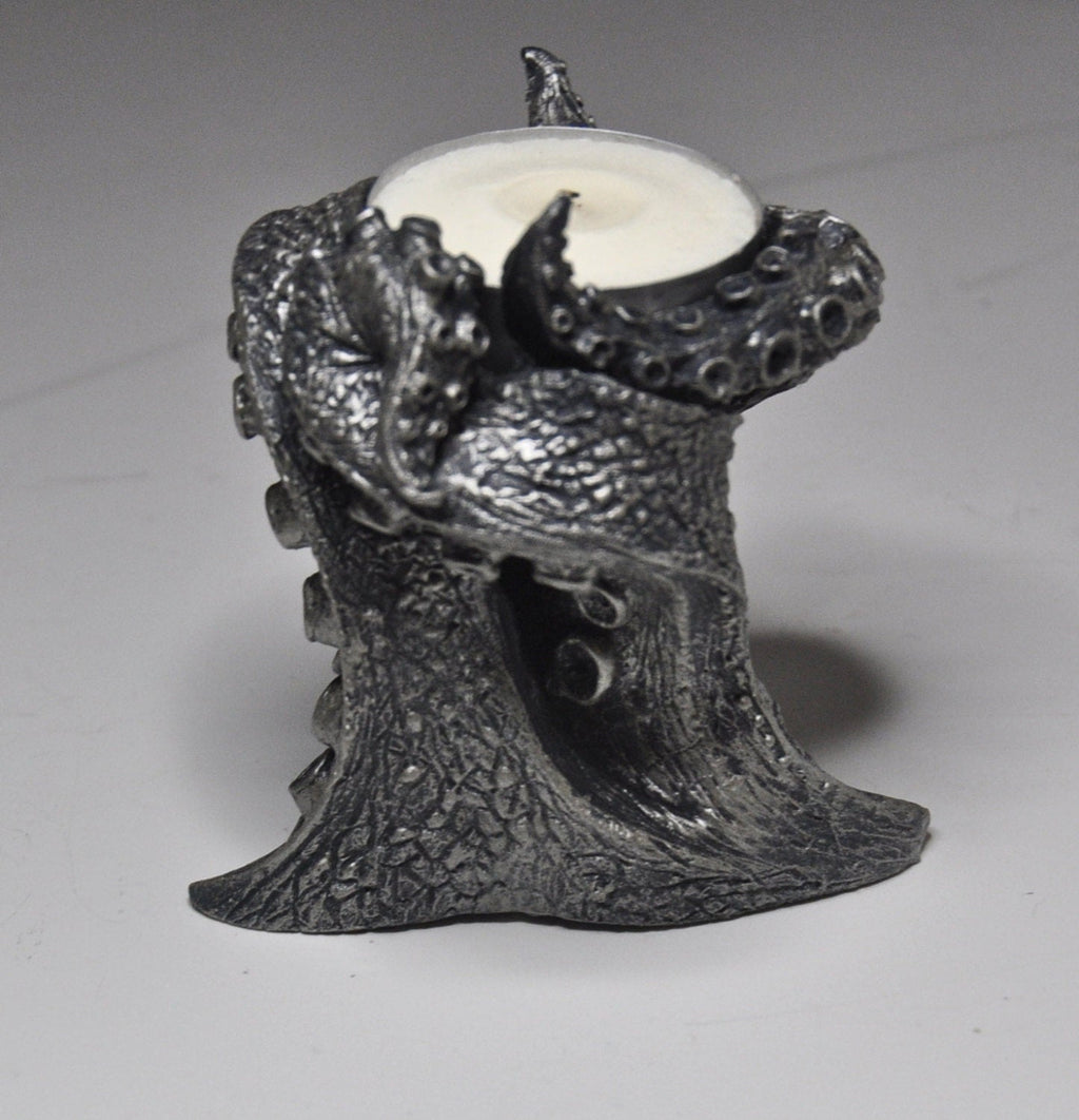 Kraken Tentacles Tea Light Holder, Hand Sculpted Resin Sculpture | Lovecraftian Tentacle Tea Light for Nautical Gift and Gothic Home Decor