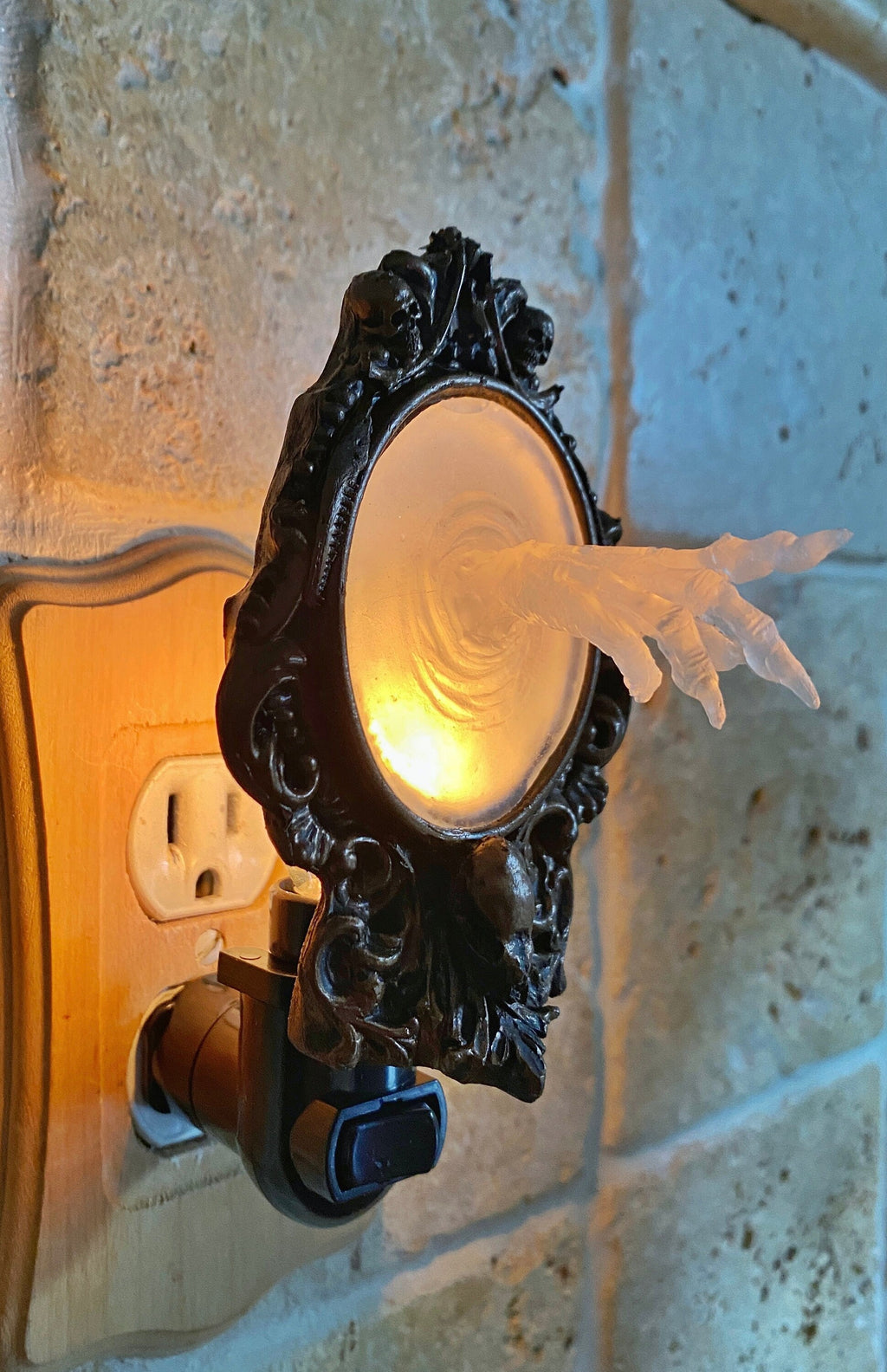 Spectral Hand Nightlight, Hand Painted Resin Sculpture | Victorian Gothic Night Light |  Ghost Hand Lighting for Gothic Fantasy Home Decor