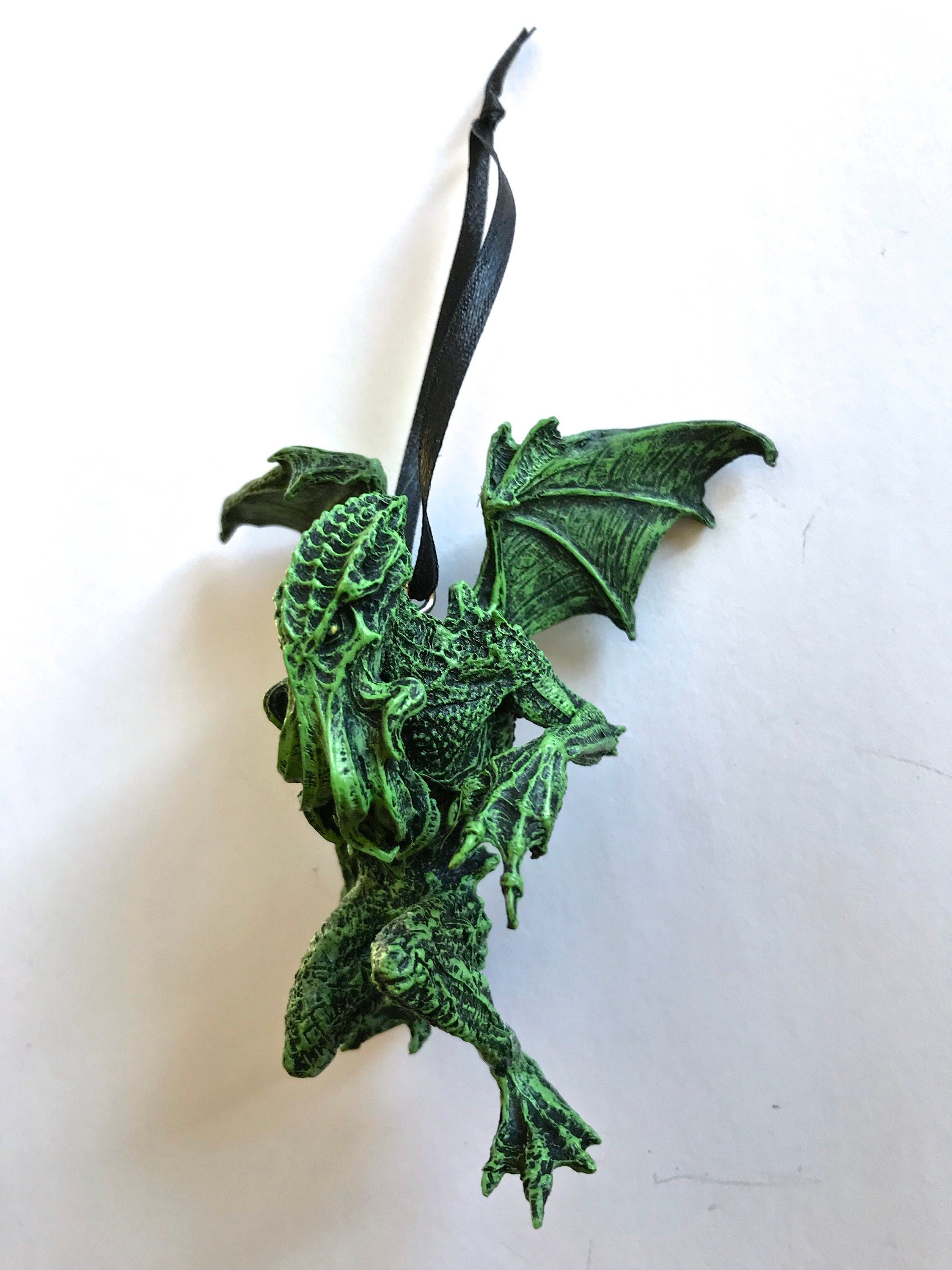 H.P. Lovecraft’s Cthulhu Ornament, Hand Painted Sculpture | Cthulhu Mythos Monster Figurine | Lovecraftian Horror Ornament and Gamer Gift