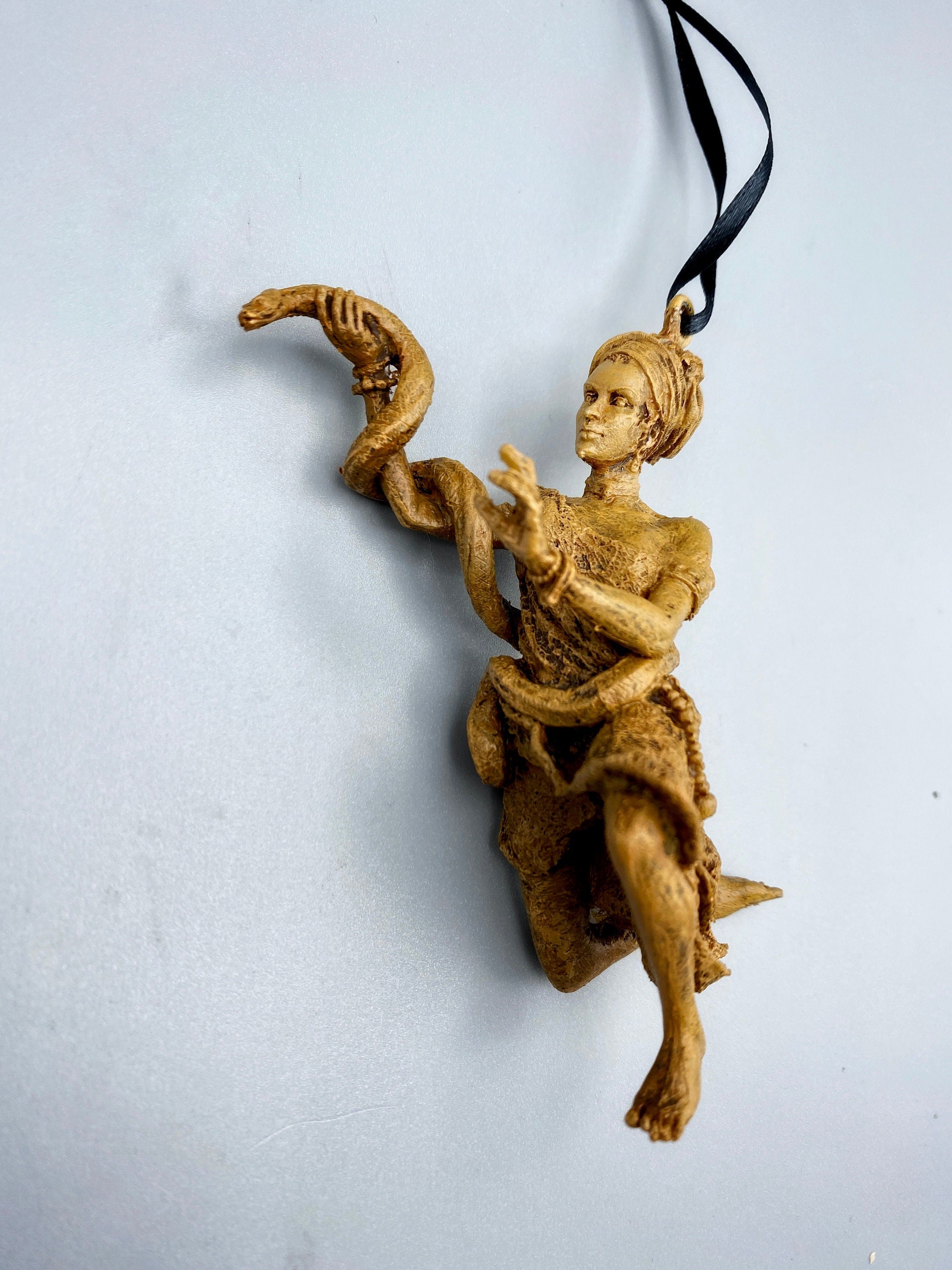 Marie Laveau, Voodoo Queen of New Orleans Ornament, Hand Painted Resin | Legendary Witch Figurine | Voudou Ornament for Occult Holiday Decor