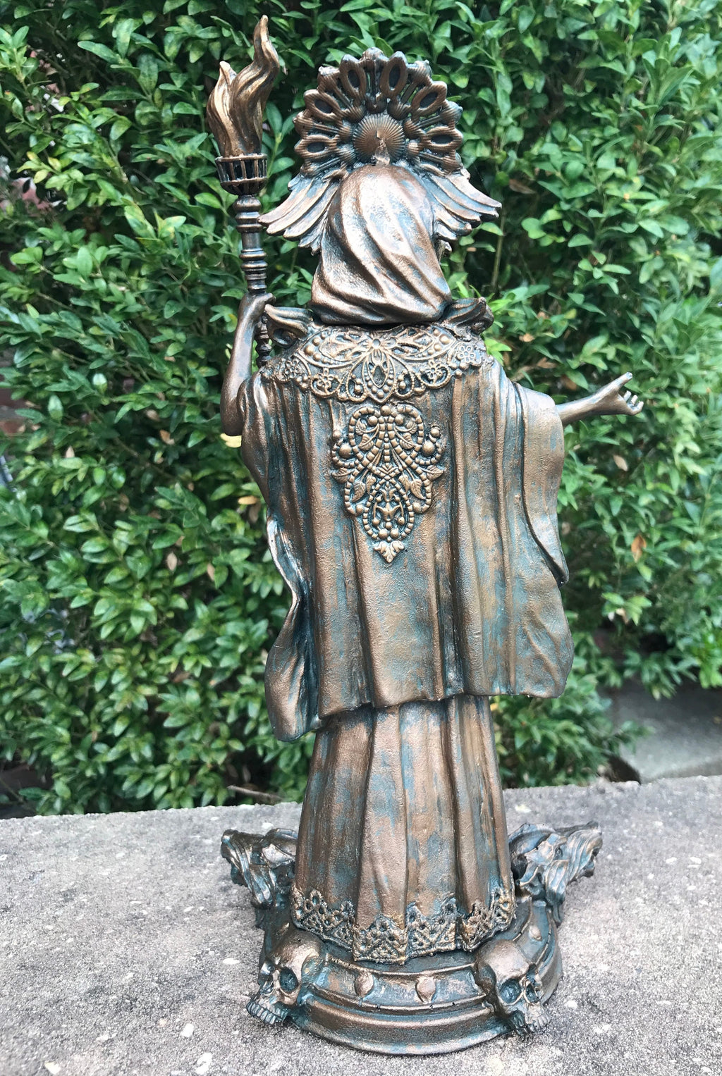 Hecate, Goddess of Witchcraft and Magic Statue, Resin Sculpture | Mythical Goddess Figurine | Folklore Altar Statue for Gothic Home Decor