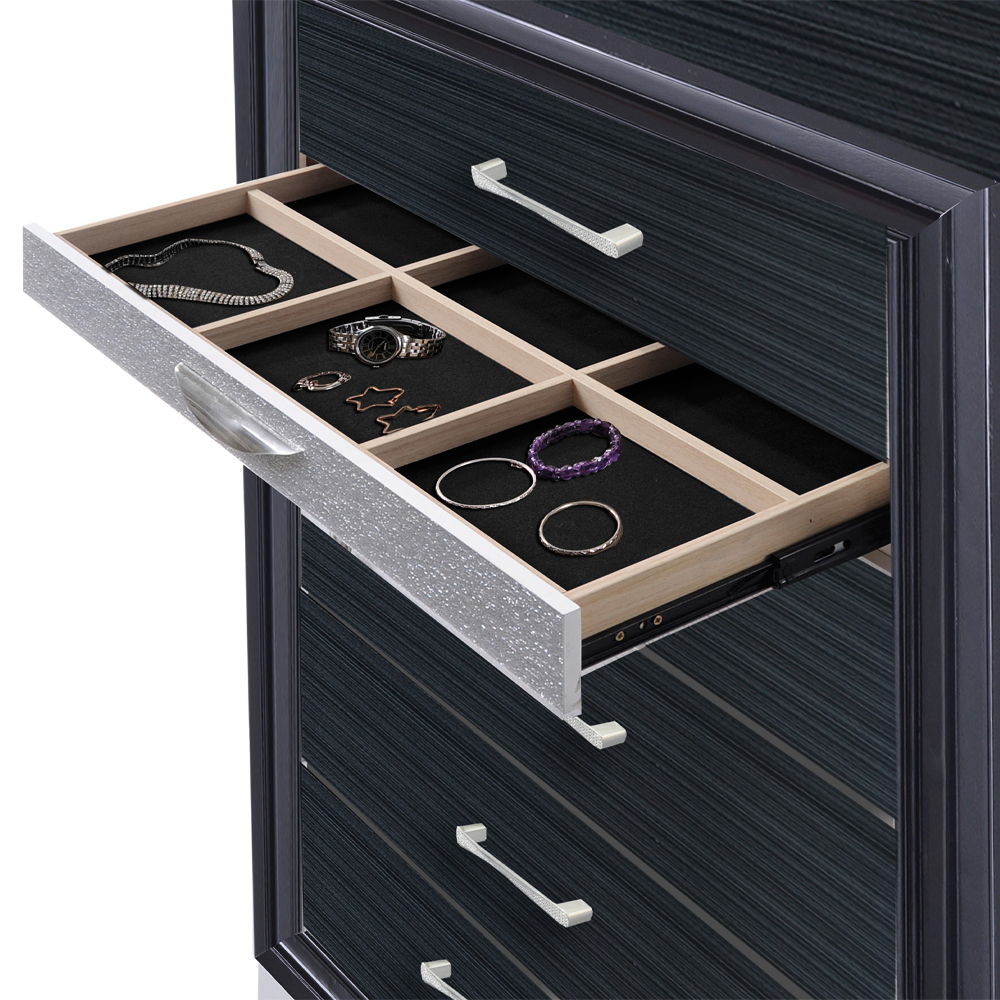Naima - Chest