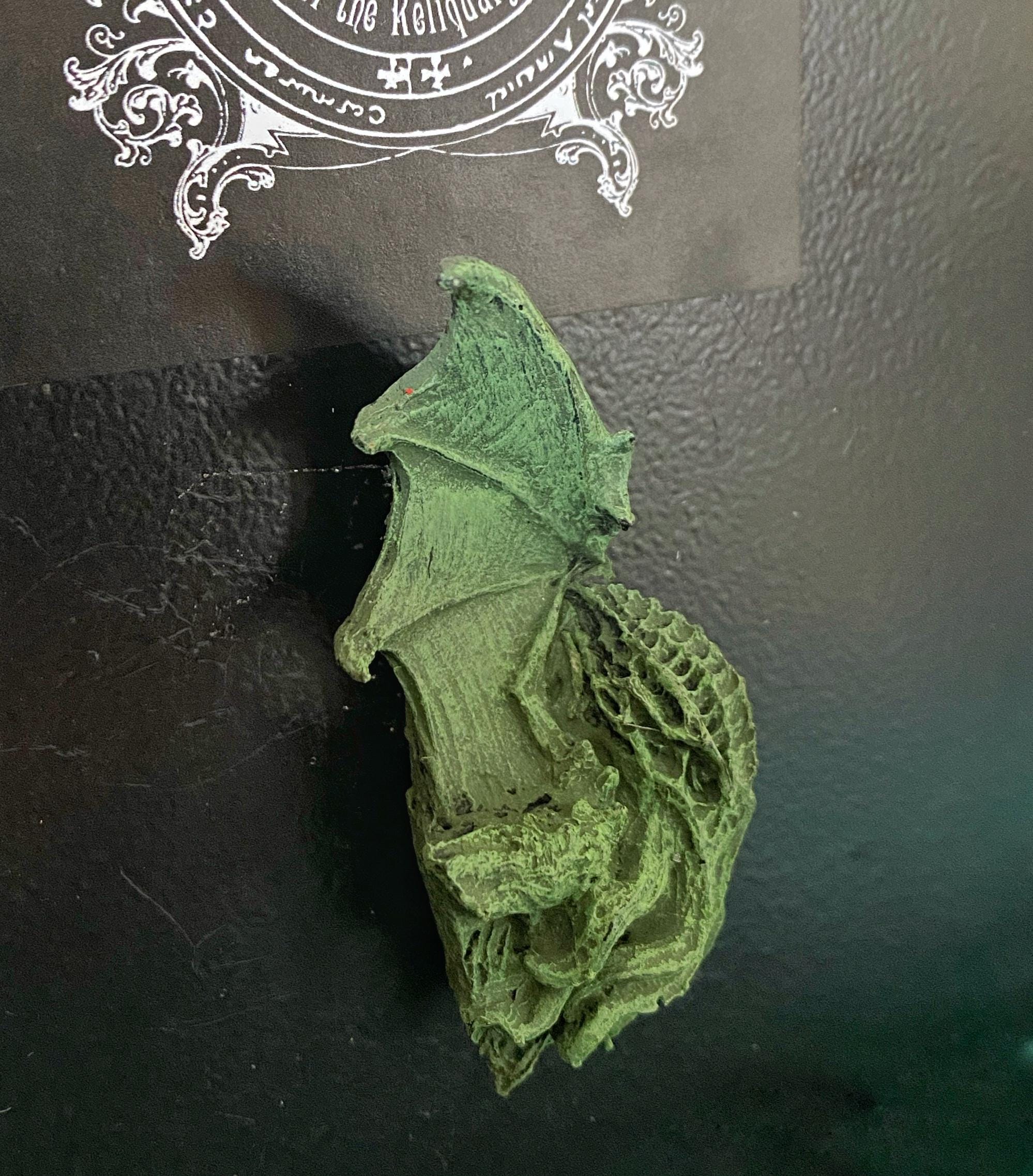 Cthulhu Magnet, Hand Painted Resin Sculpture | Mythic Lovecraftian Decor | Cthulhu Magnet for Gamer and Gothic Decor