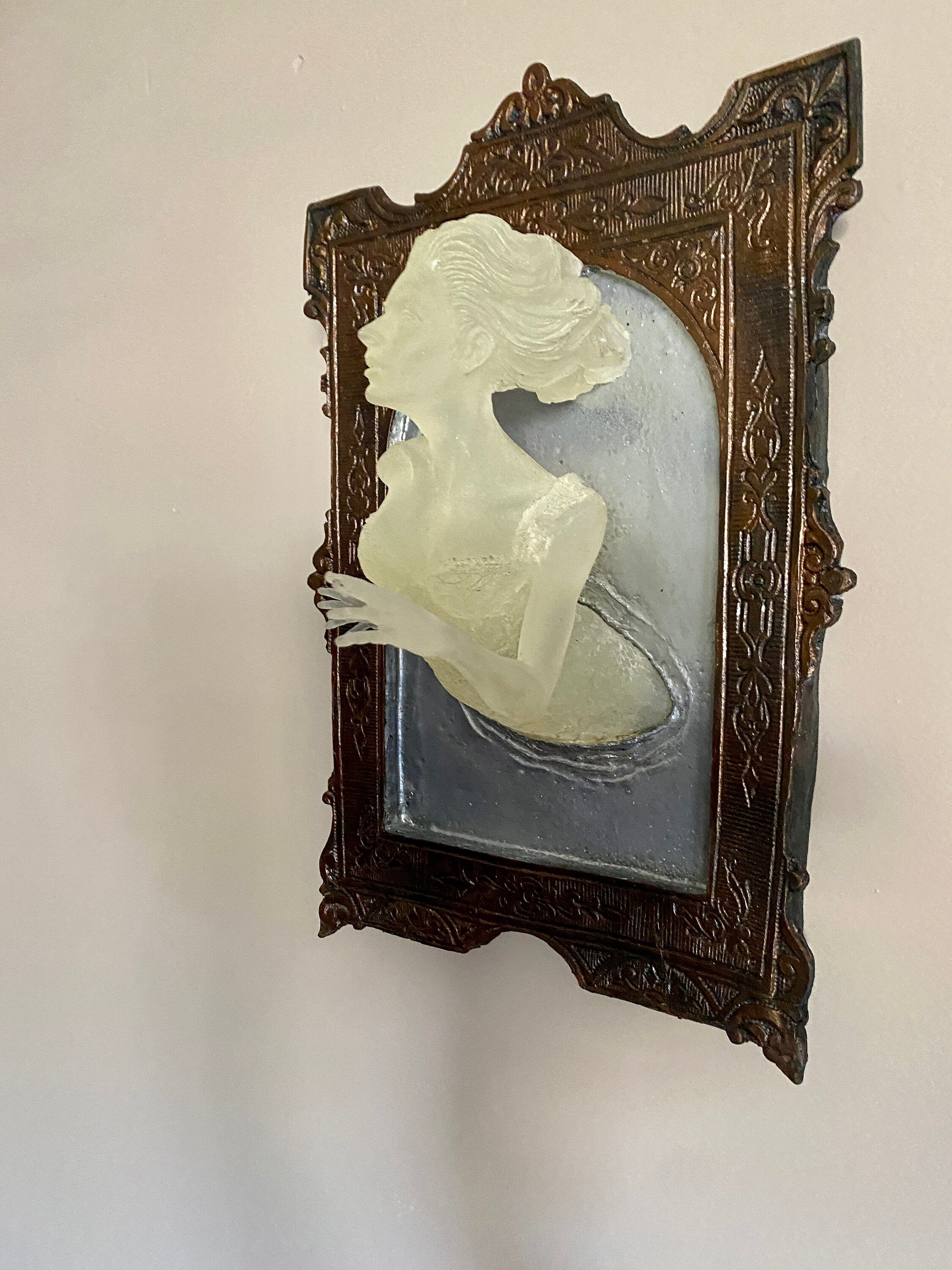 Ghost in the Mirror Wall Plaque, Glow in the Dark Large Version |Victorian Gothic Haunted Wall Art |Gift for Halloween and Spooky Home Decor