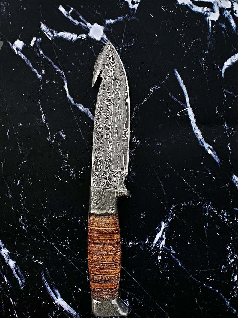 Damascus Steel, Handmade Knife, Hunting Knife with Gut Hook, Stacked leather handle Military style