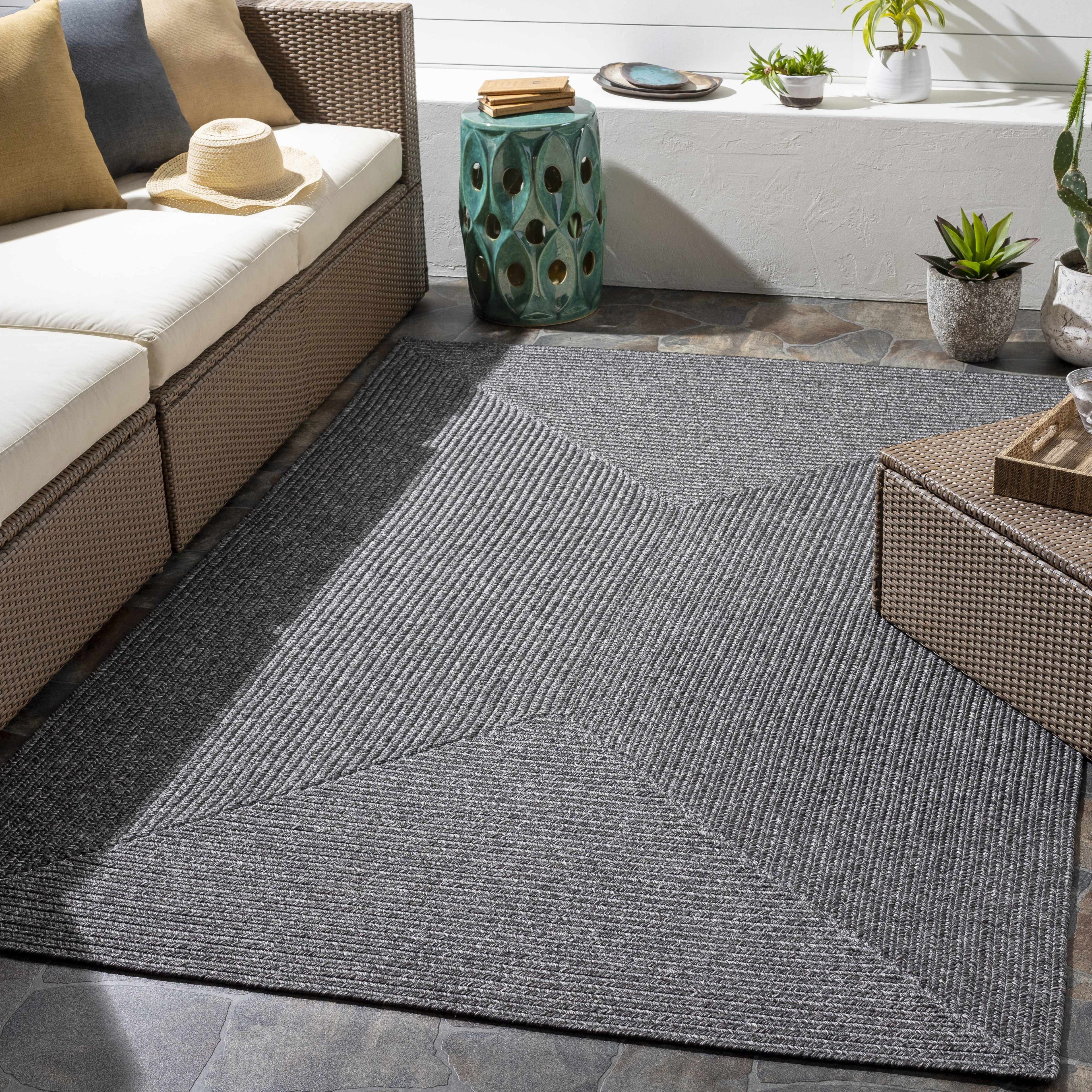 Black Braided Faux Jute Outdoor Rug